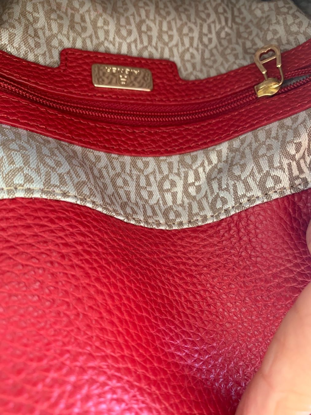 Aigner Borse da donna: Handtasche Aigner, Leder, NEU – Nuovo (secondo la descrizione) da schmerikon venduto da nicole091 3
