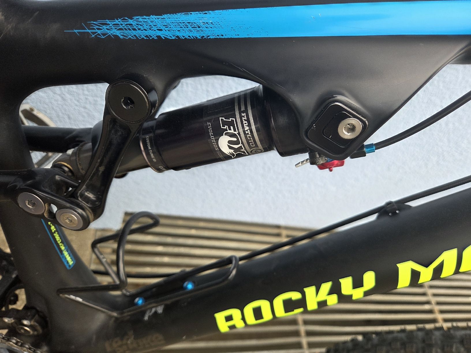 Rocky Mountain Bicycles Biciclette: Rocky Mountain MTB Gr. M – Usato da Buchs AG venduto da Tamtam810 4