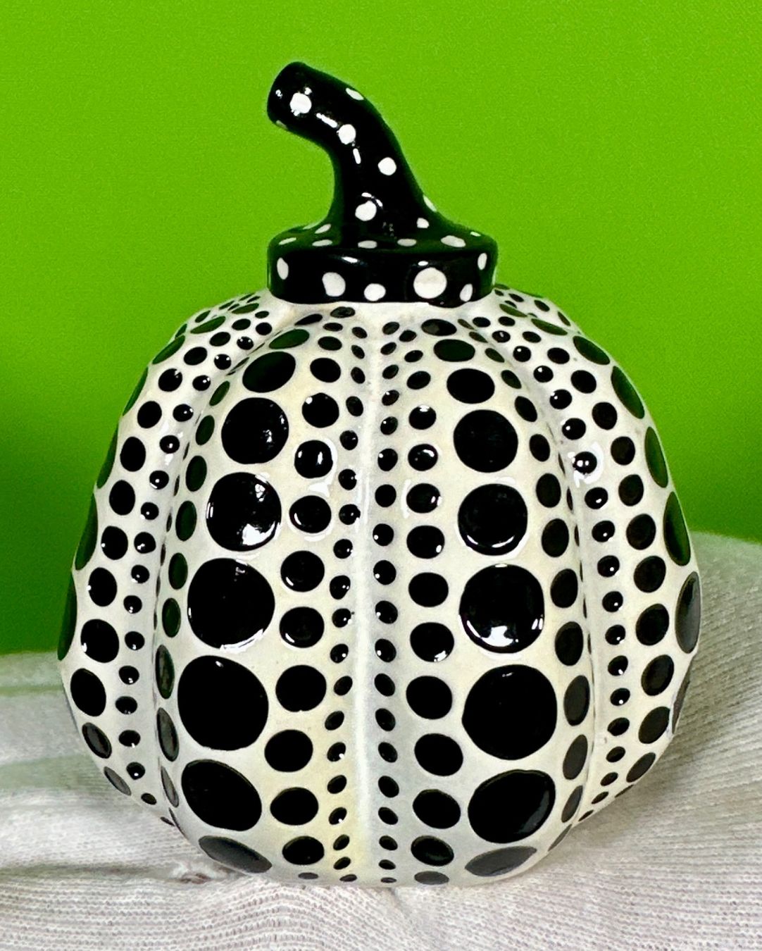Sculture & Statue: Yayoi Kusama Pumpkin Figur – Usato da Horgen venduto da eli_9xdn 5