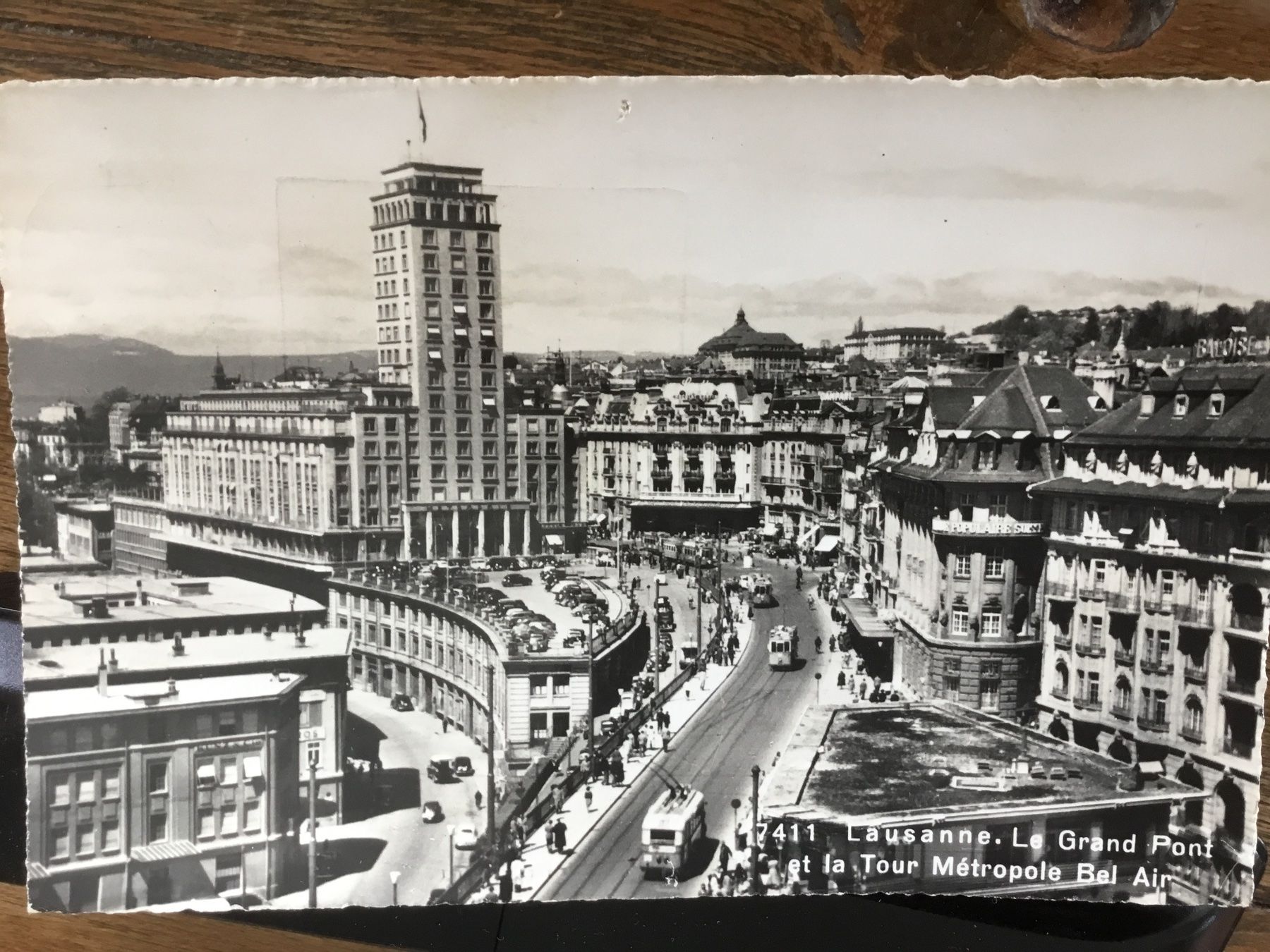 Cartoline postali: Lausanne Ansichtskarte, Grand Pont & Tour – Usato da Thierachern venduto da sweden08