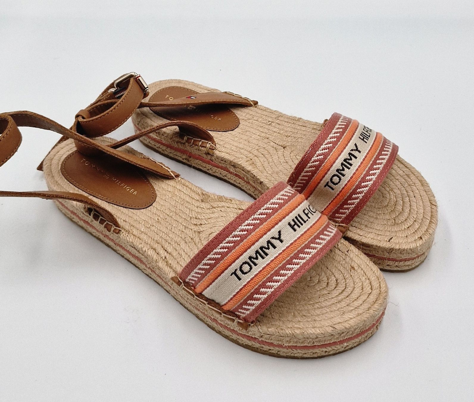 Tommy Hilfiger Damenschuhe: Tommy Hilfiger Espadrilles Sandalen Gr. 39 - mit Box – Neu und originalverpackt aus Affeltrangen von Szafaoli