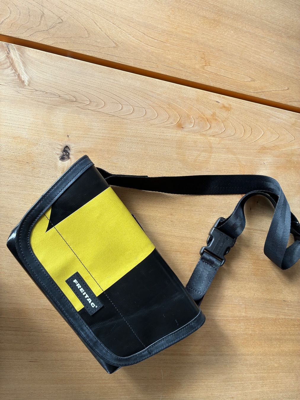 Freitag Borse: Freitagtasche Jamie – Usato da Speicher venduto da obigrot01