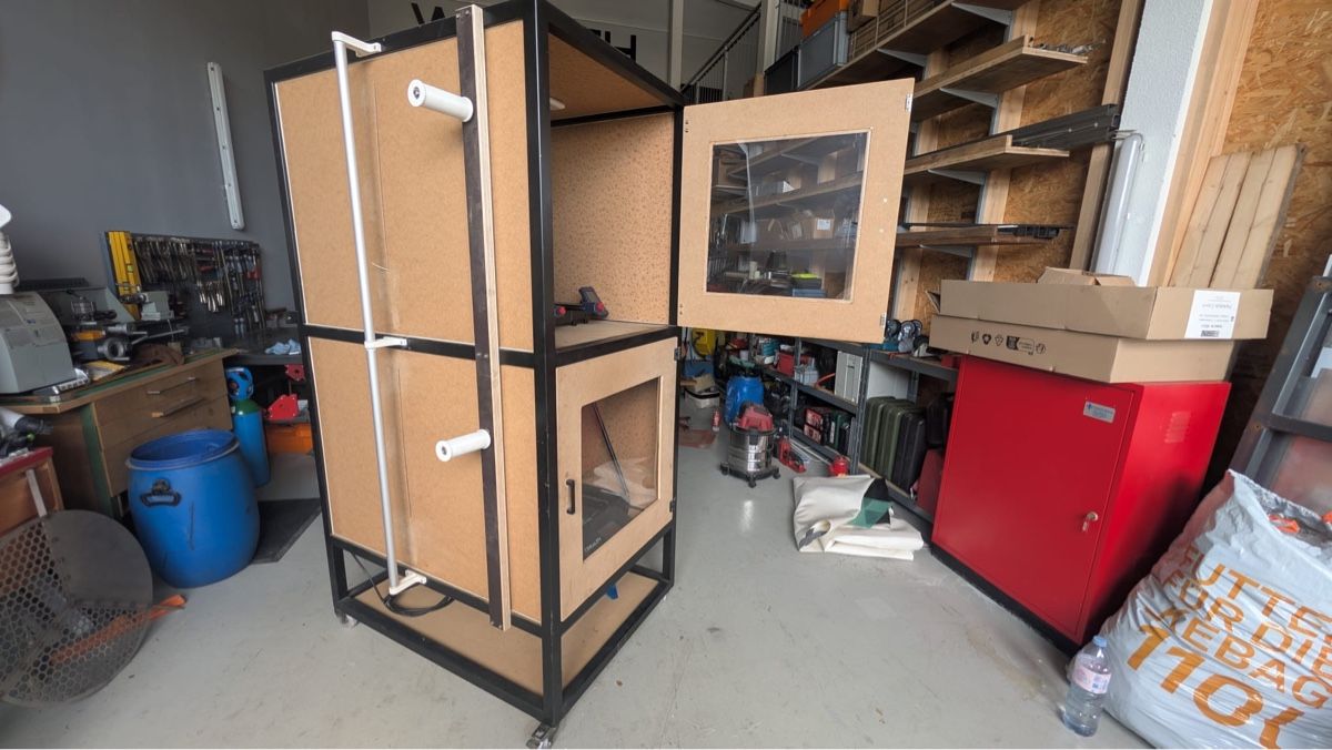 Creality Imprimante 3D: 3D-Drucker Creality mit Gehäuse gebraucht – D'occasion à Oberbipp par Aarewasser18 8