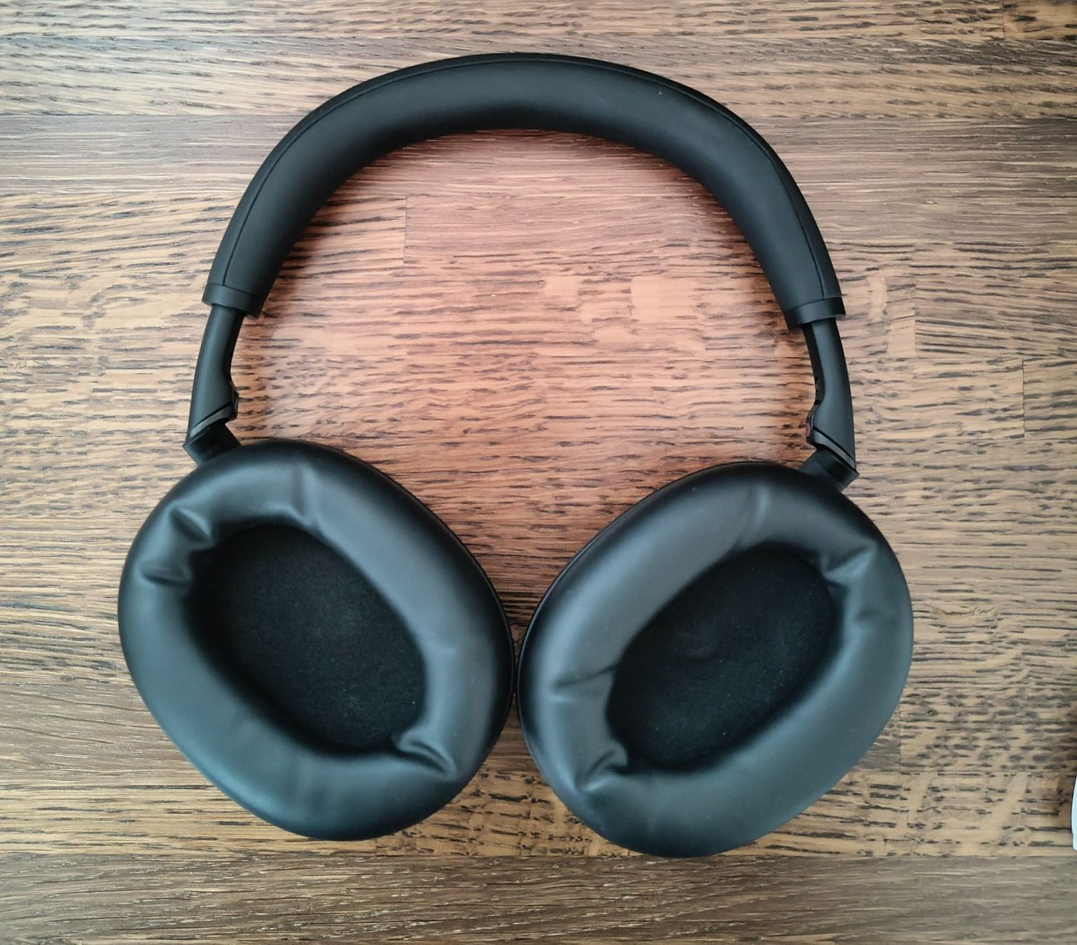 Sony Cuffie: Sony WH1000-XM6 – Usato da Mörschwil venduto da wic_kz5x 5