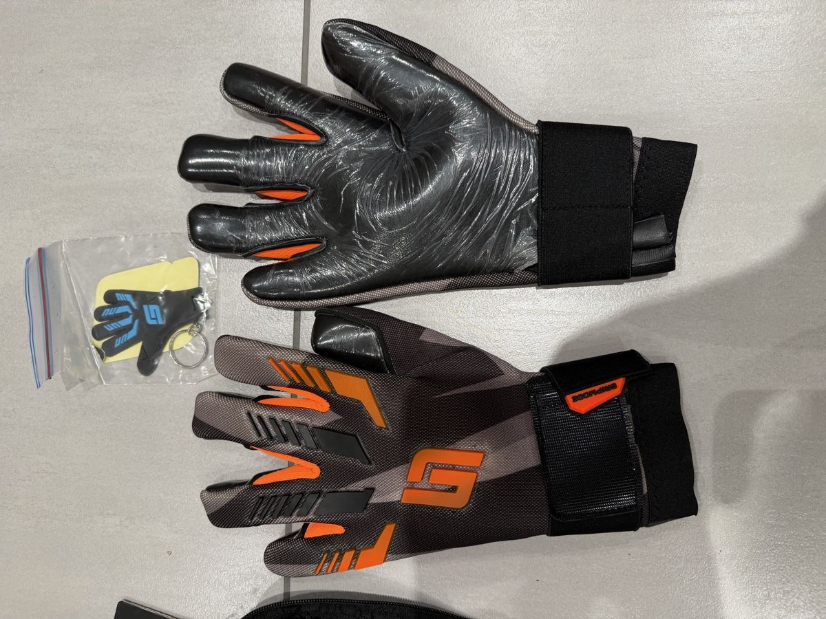 Altri accessori da uomo: Torwarthandschuhe GRIPMODE Gravity Hhybrid 2.0 – Nuovo e nell'imballaggio originale da Lausanne venduto da Jutzi68