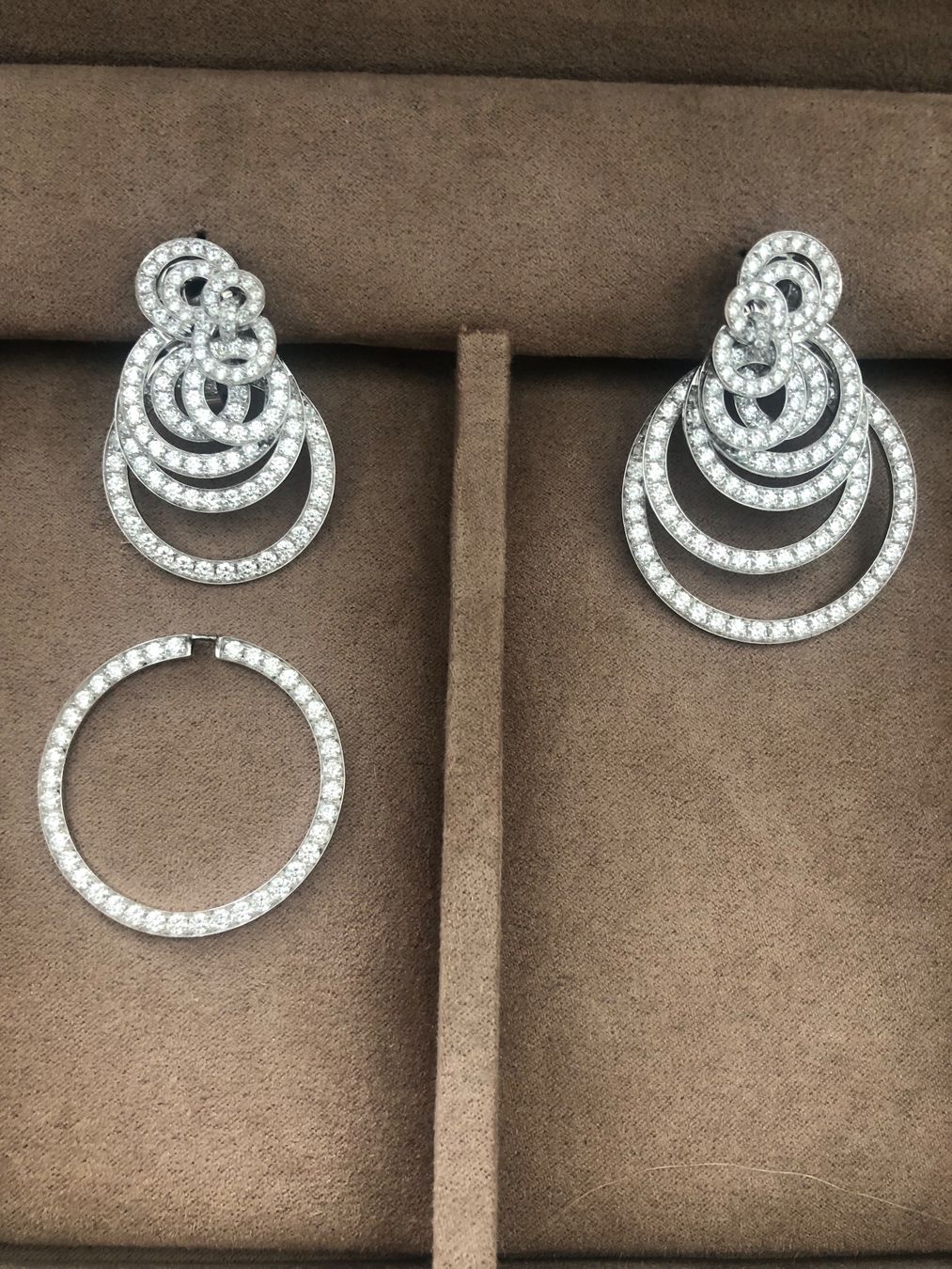Orecchini pendenti & Orecchini a lobo: De Grisogono Earrings Gipsy neu – Nuovo e nell'imballaggio originale da St. Moritz venduto da Capricorn88 4