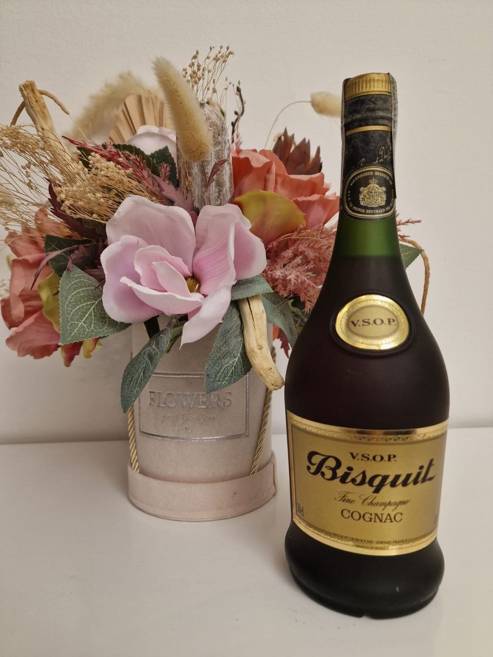 Bevande alcoliche: Cognac Bisquit VSOP 0,7L – Nuovo e nell'imballaggio originale da Plaffeien venduto da Rena88 2