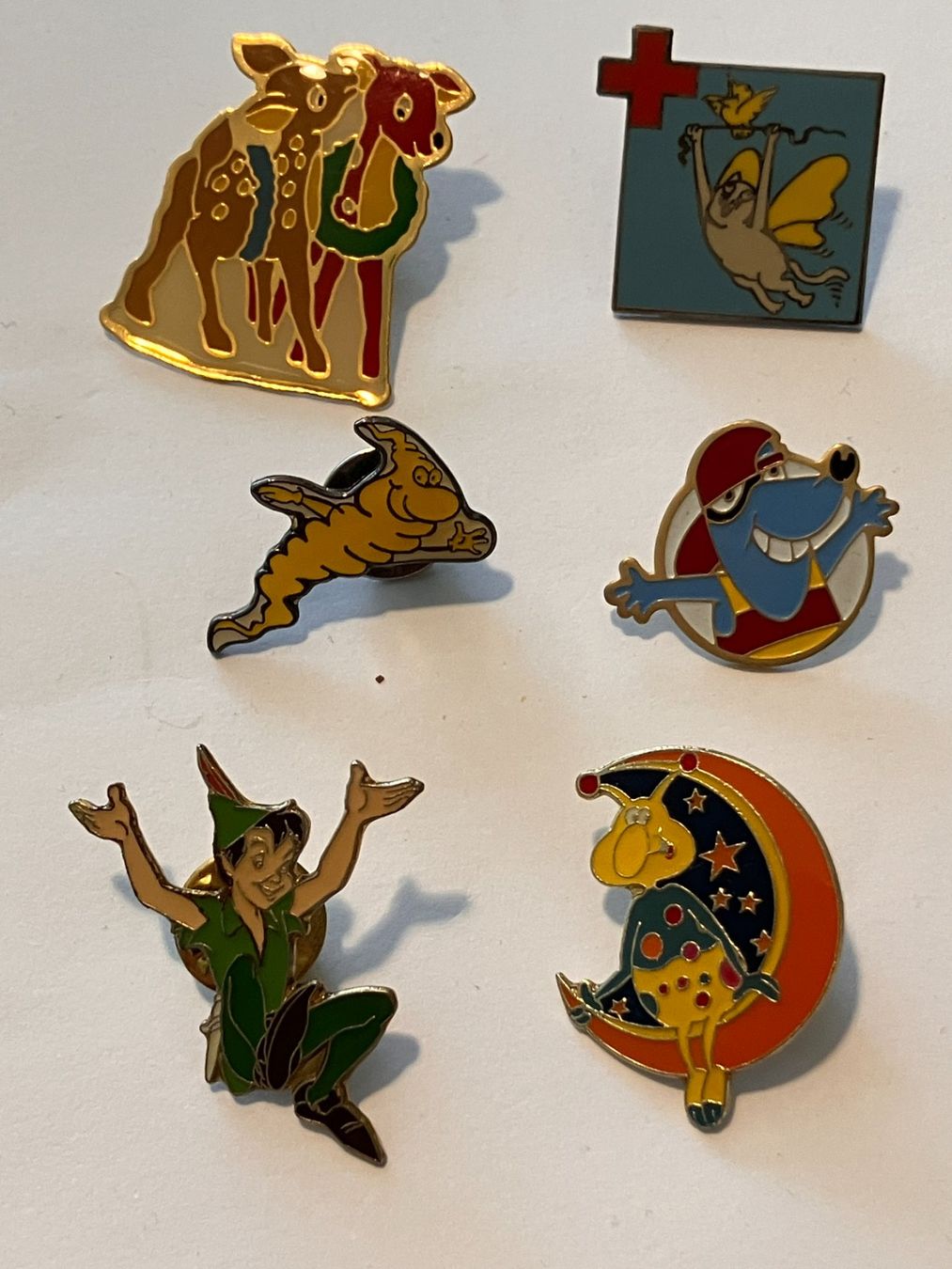 Placchette & Badge: 6 Pin Figuren (35) – Usato da Basel venduto da djwwpp