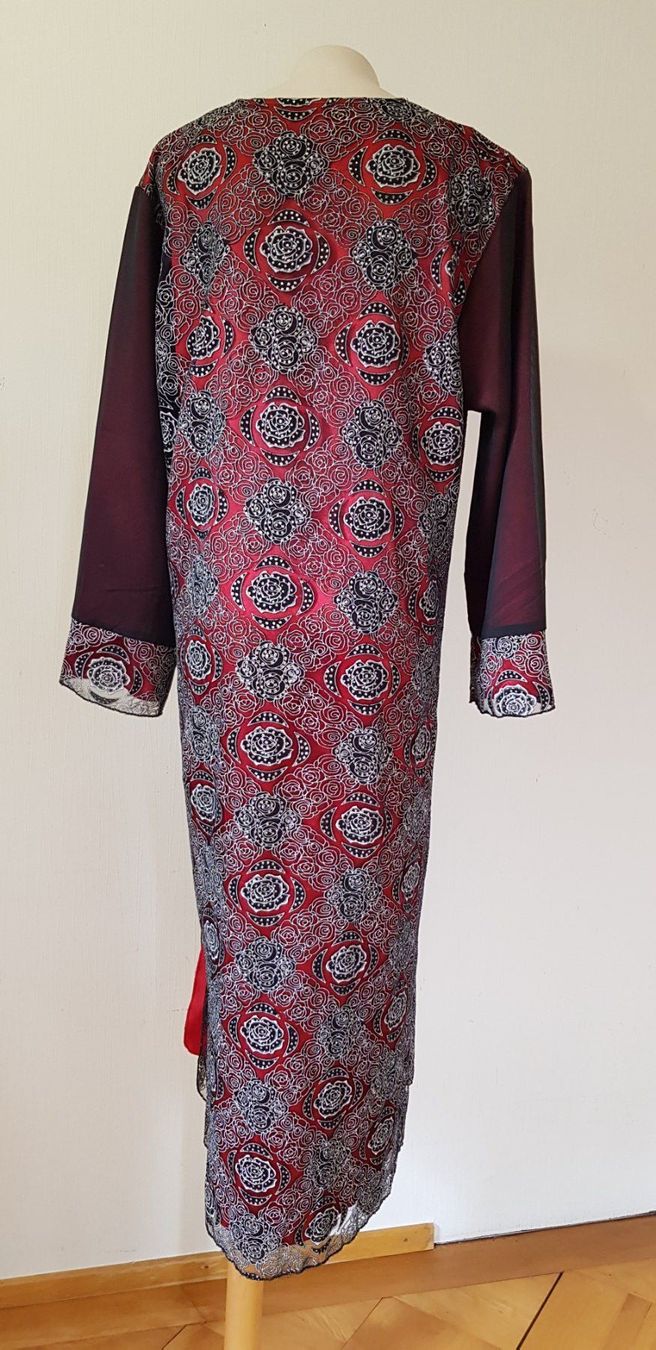 Vestiti: Kleid, orientalisch, Gr. 46 48 50 52 – Usato da Uster venduto da Astral 2