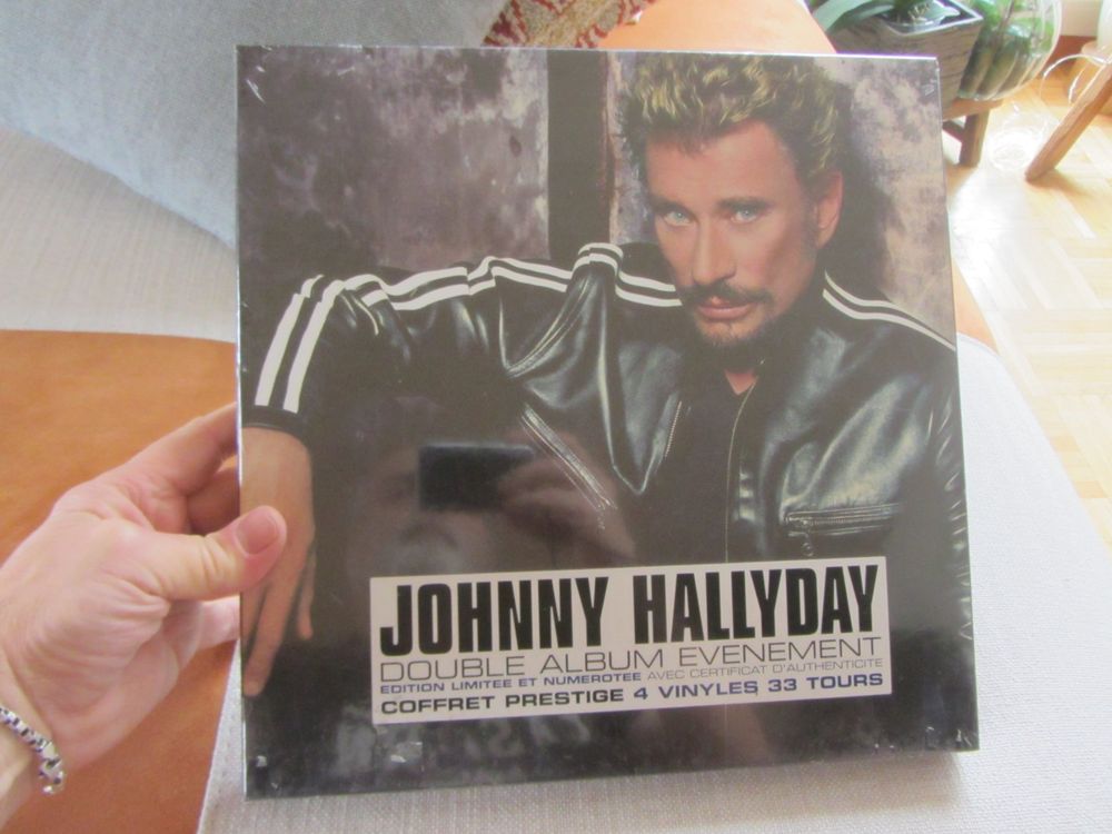 coffret 33 tours johnny hallyday