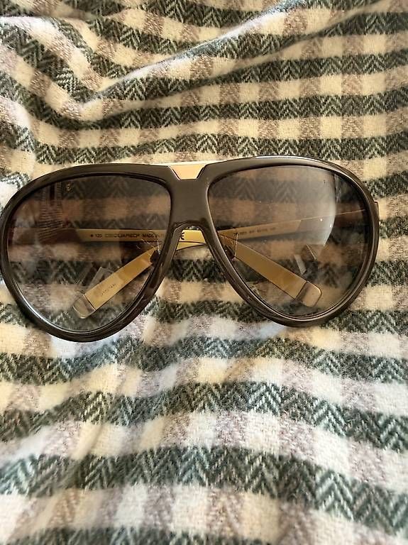 Dsquared2 Occhiali & Lenti: Dsquared² Damen Sonnenbrille Aviator – Usato da St. Moritz venduto da Stephie22 1