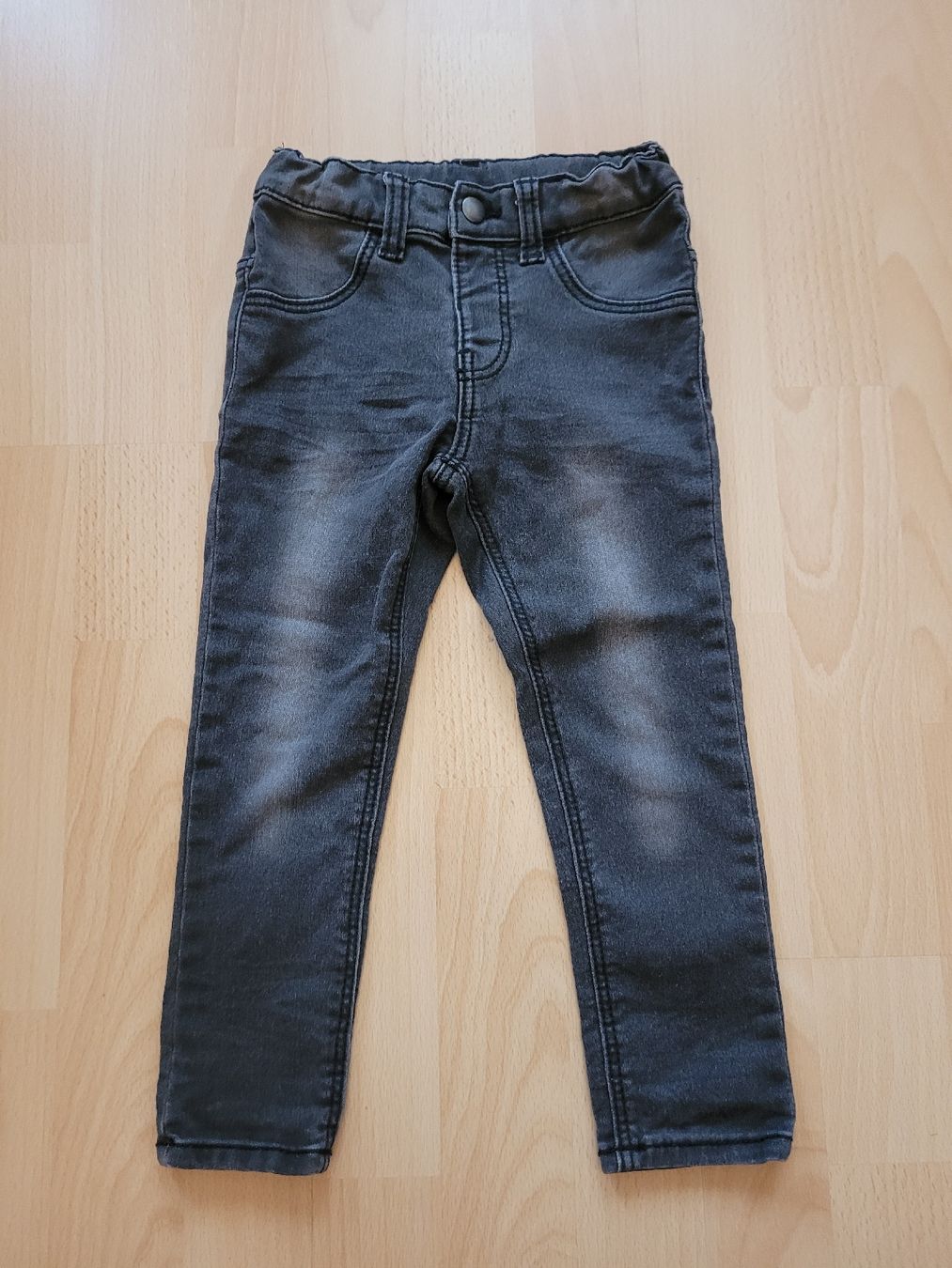 Pantaloni: Hose gr. 98 – Usato da Inwil venduto da Flower2325