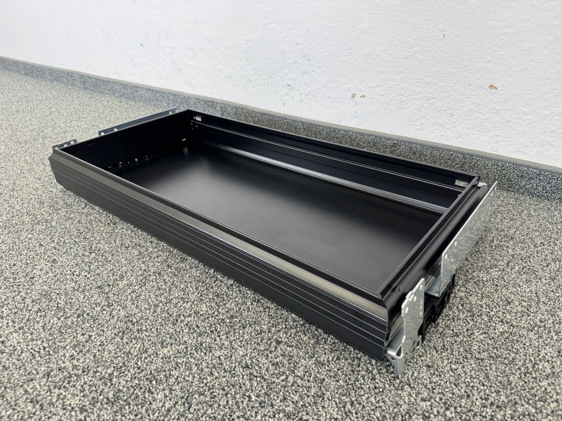 Armadi: Sitag Schrankprogramm Breitschublade – Usato da Schönenwerd venduto da mcofficeshop 2
