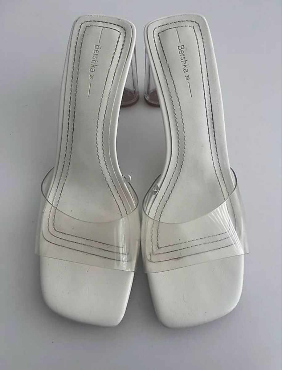 Bershka Chaussures femmes: Weisse Schuhe – D'occasion à Neuenegg par aba_g85b 1