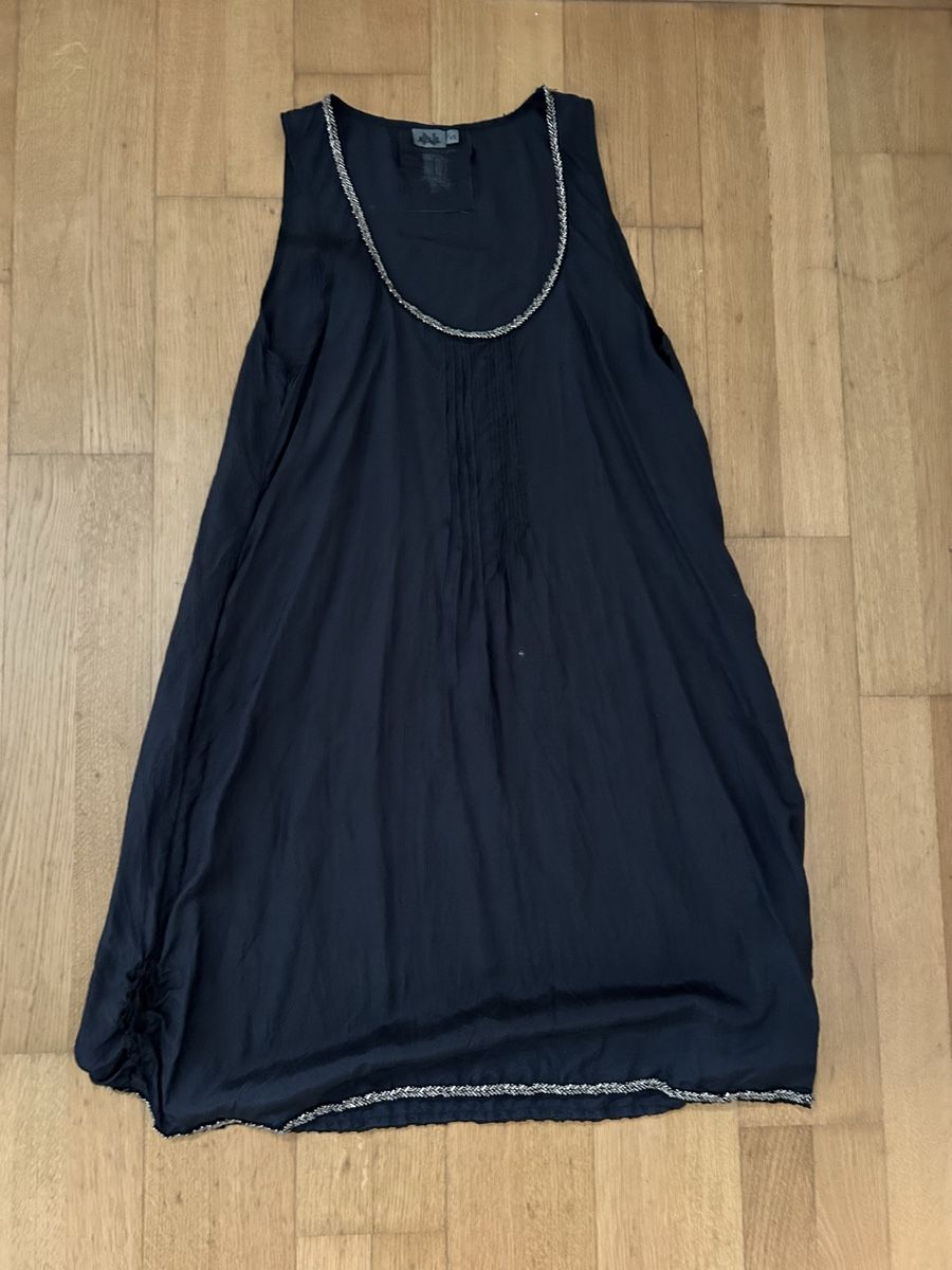 Kleider: Ärmelloses Kleid von Nile – Gebraucht aus Bachs von jok_8p6r