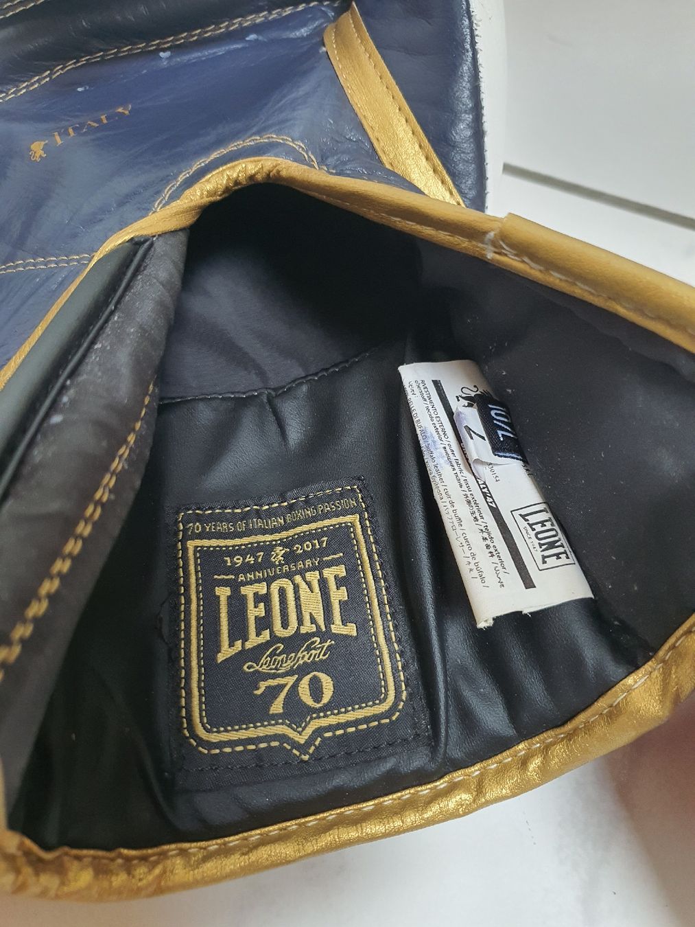 Handschuhe & Handstulpen: Boxhandschuhe LEONE Grösse 10/L ab CHF 25.-! – Gebraucht aus Ganterschwil von shokobons123 7