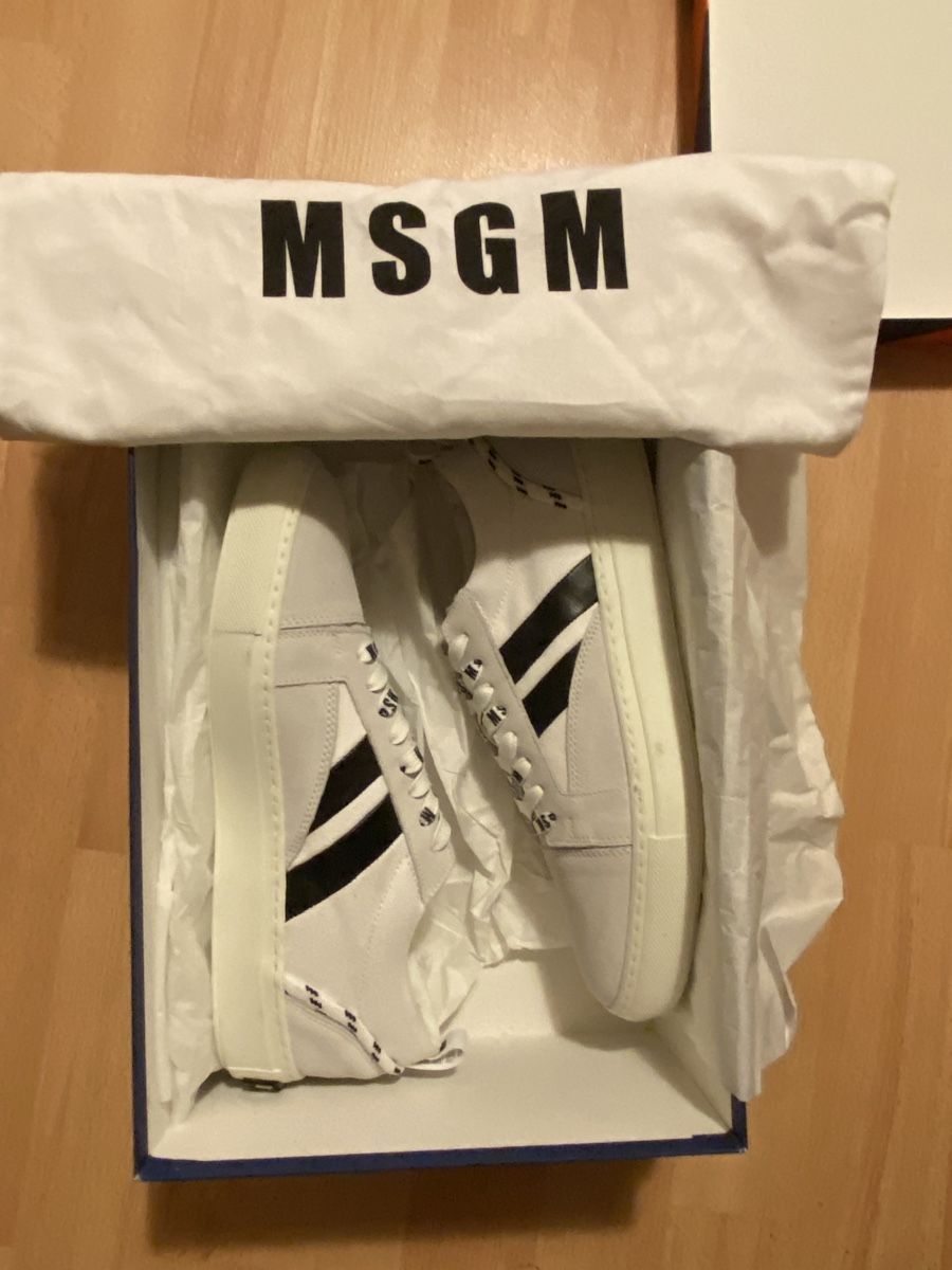 MSGM Chaussures hommes: MSGM Designer-Sneaker weiss Gr. 40 – Neuf avec emballage d'origine à Zürich par pk8047