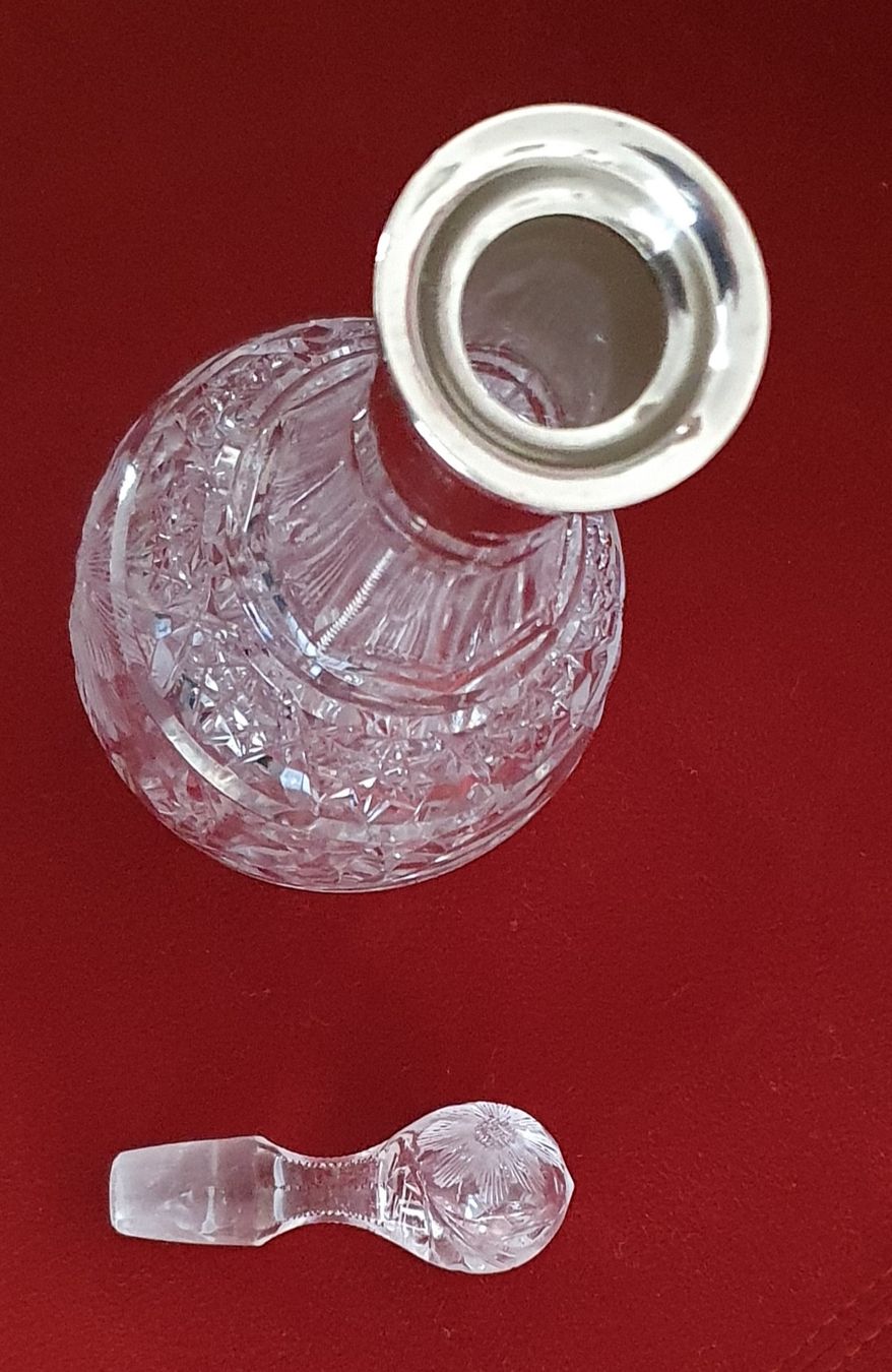 Caraffe: Kristall Karaffe mit 800 Silber Hals  – Usato da Kreuzlingen venduto da Rschweiz1 6