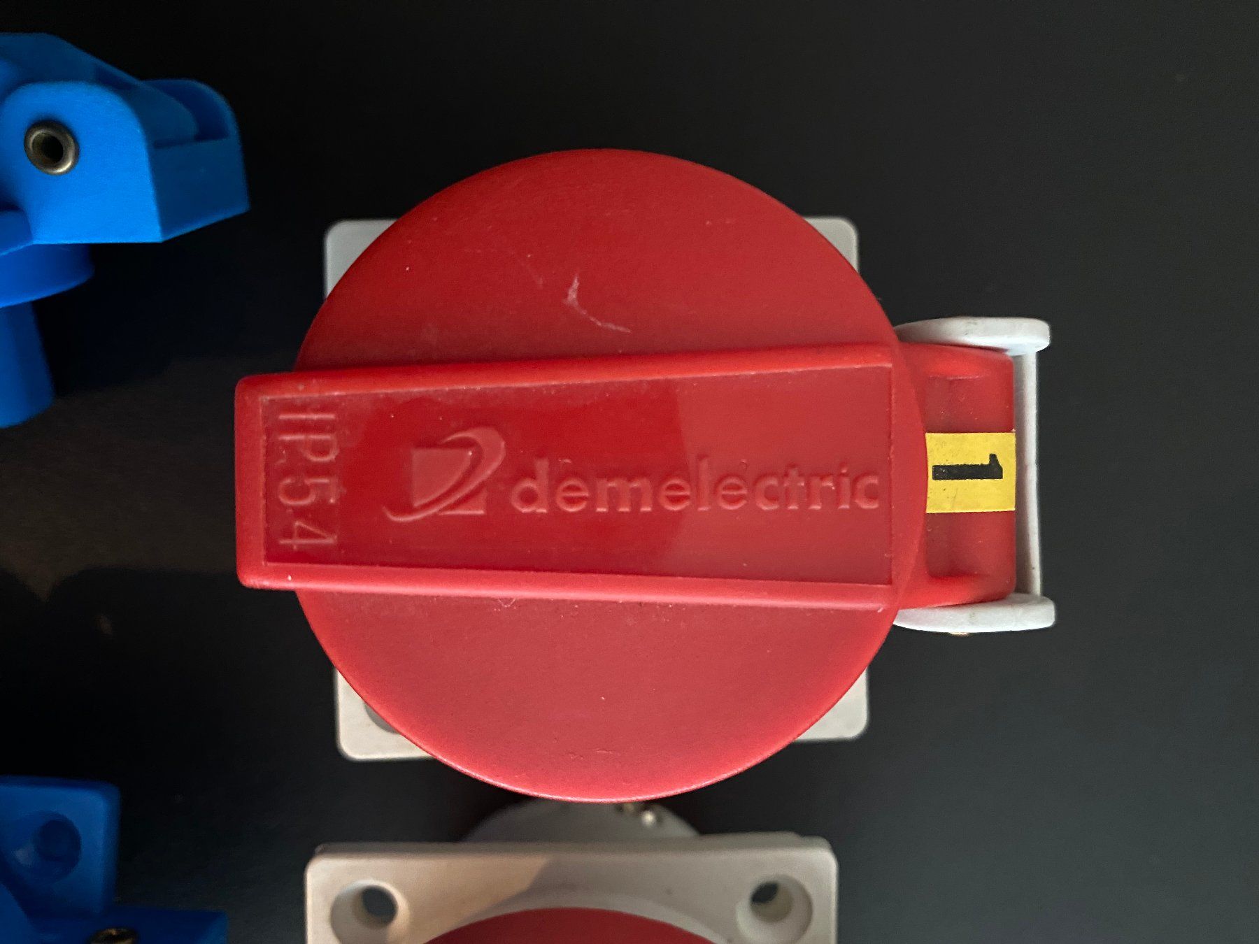 Elettrotecnica: Einbausteckdosen Typ23 Typ25 T23 T25 Stromverteiler LS RCD – Usato da Reinach BL venduto da Herzogtech 2