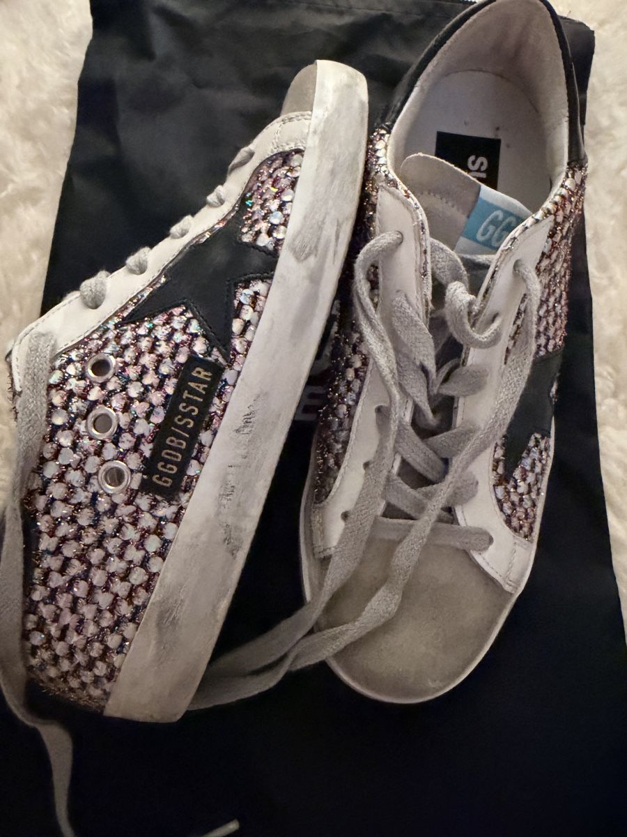 Golden Goose Chaussures femmes: Golden goose superstar  – D'occasion à Lausanne par Meganelausanne