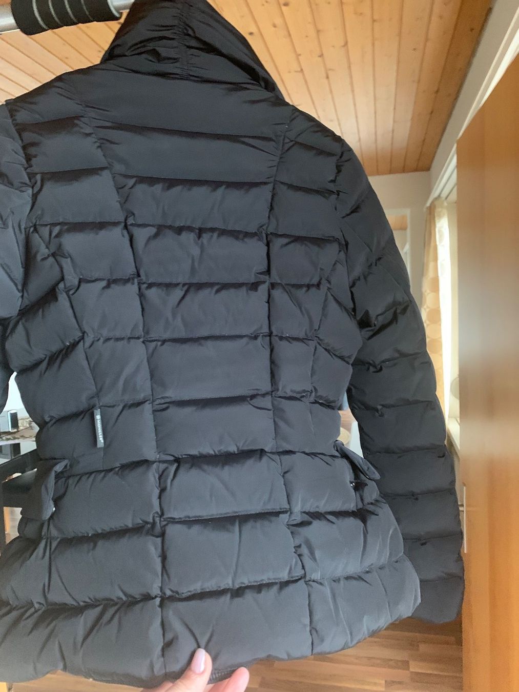 Moncler Giacche: Jacke Moncler Gr. 36 schwarz – Usato da Kaltbrunn venduto da Modern 3