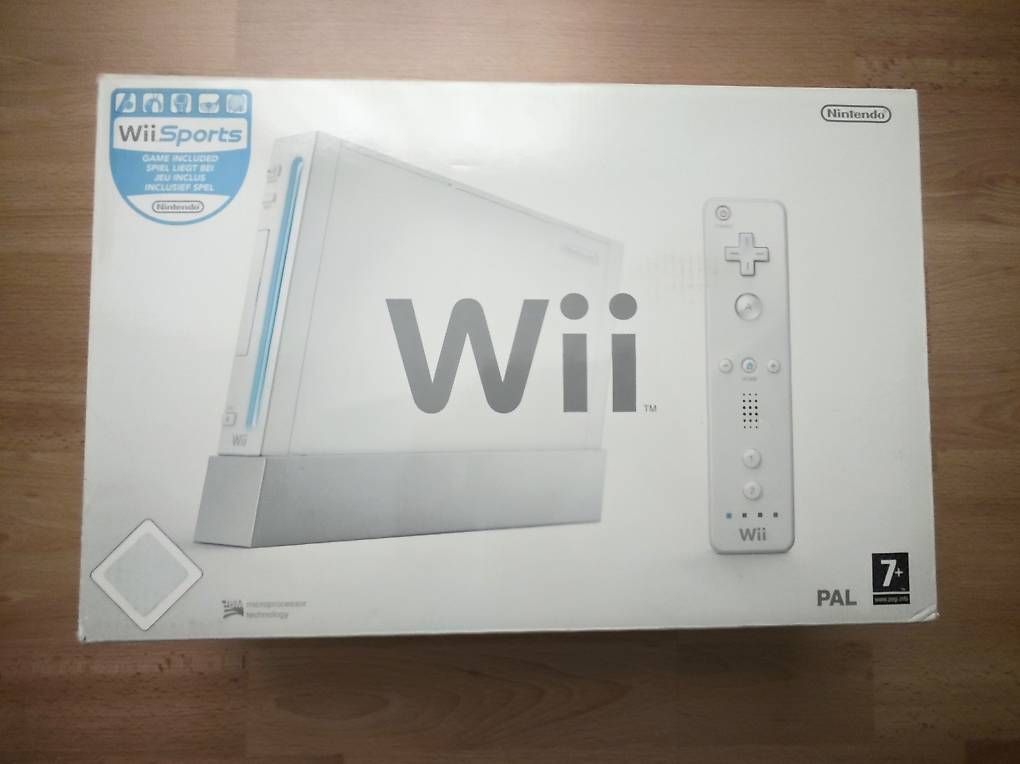 Nintendo Console: Nintendo Wii Konsole OVP – Usato da Leuzigen venduto da Darcry