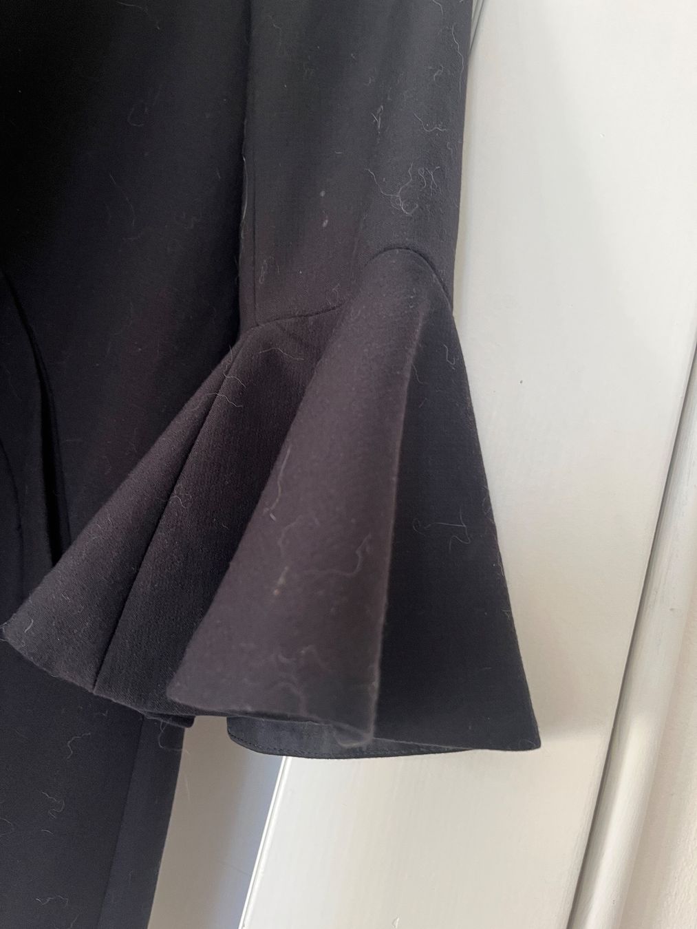 H&M Cappotti: origineller Blazer-Mantel, wunderschön! – Usato da zürich venduto da albinoreh99 1