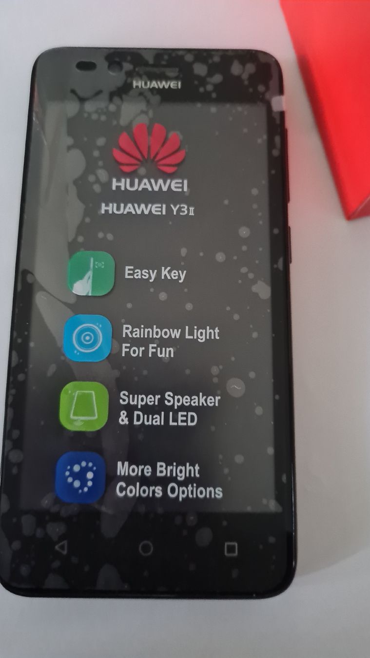 Telefoni cellulari / Smartphones: handy HUAWEI – Nuovo e nell'imballaggio originale da Kriens venduto da nello-1 1