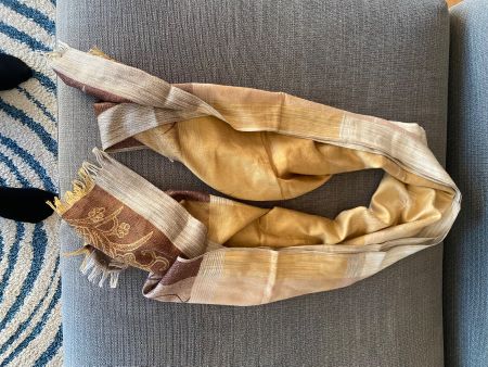 Schal mit Blumenmuster braun goldfarben gebraucht
