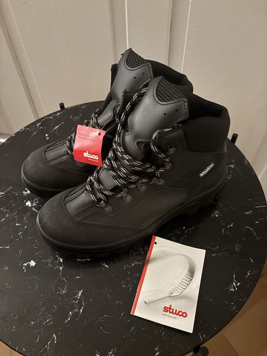 Stuco Scarpe da uomo: Neue Stuco Sicherheits-/ Baustellenschuhe S3 SRC Gr. 41 – Nuovo e nell'imballaggio originale da Zürich venduto da on_q9rx 5