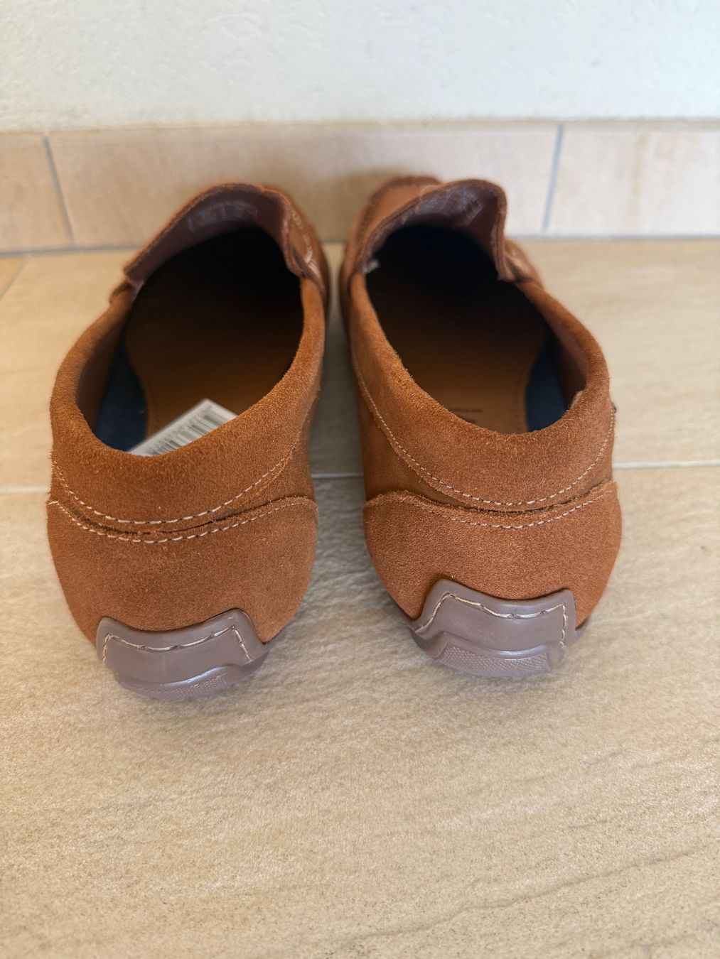 Herrenschuhe: Mocassins en daim, brun, p. 44 – Neu (gemäss Beschreibung) aus St-Gingolph von GoldenKeys 2