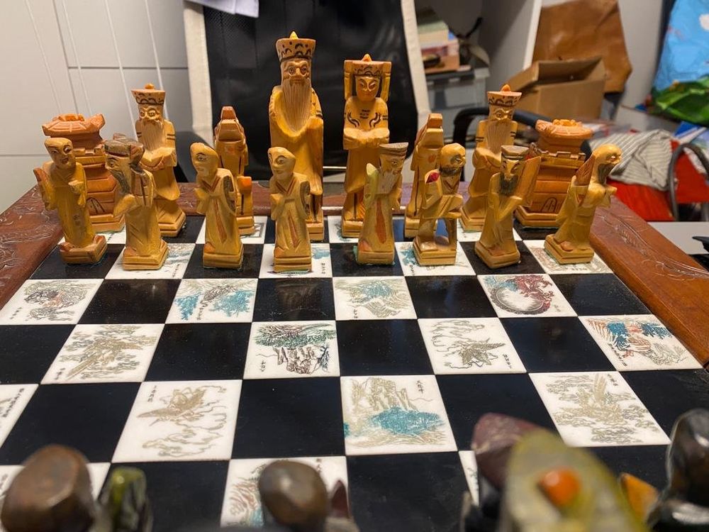Tolles Schachspiel - mal etwas anders - älter (Gebraucht) in Schlieren ...