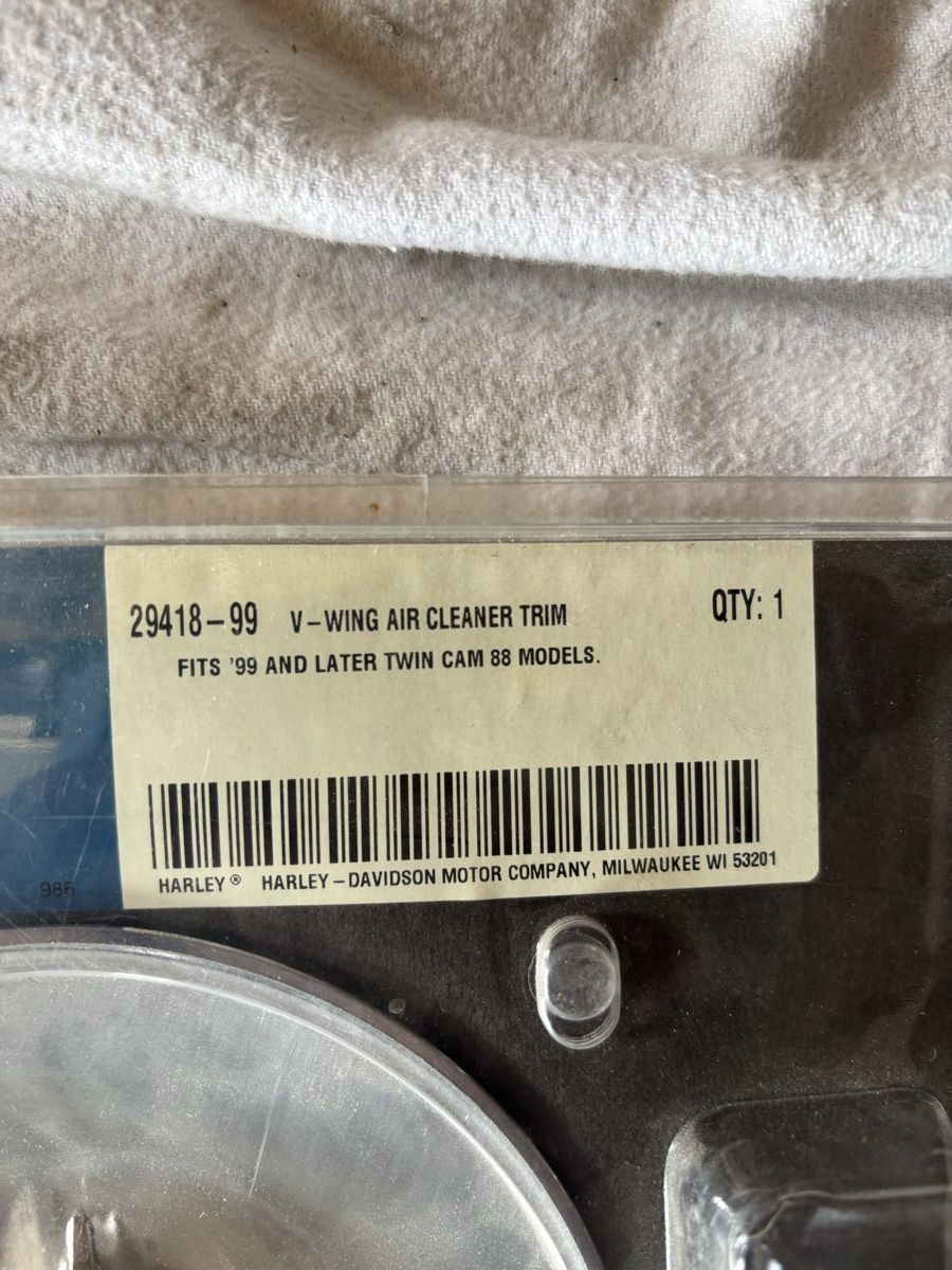 Harley-Davidson Tutti i ricambio per moto:  Harley Davidson VWings Luftfilterabdeckung 29418-99 – Nuovo (secondo la descrizione) da Schötz venduto da Harley35 3