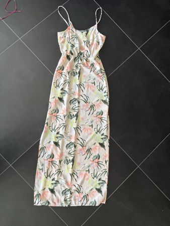 Sommerliches Maxikleid von H&M mit Blumenmuster, Gr. 32