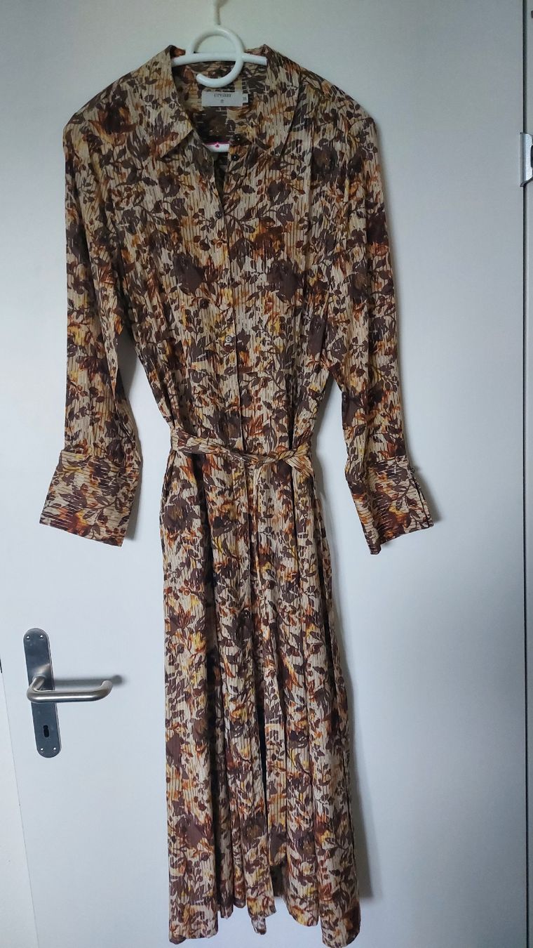 Cream Vestiti: Cream Kleid Gr. 38, Top Zustand! – Nuovo (secondo la descrizione) da Rain venduto da Lillyfra 1