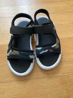 Scarpe per ragazzi: Sandalette t.29 – Usato da Boudry venduto da Lamue01