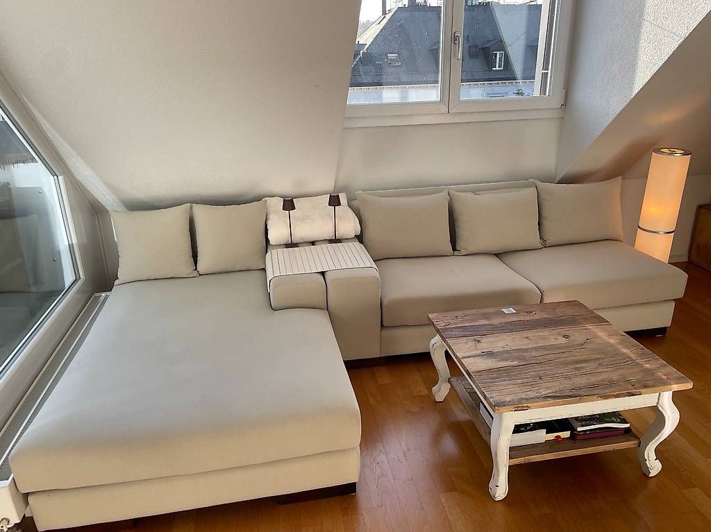 Divani: Beiges Sofa aus Stoff von Sophisticated (Floater) – Usato da Zürich venduto da Baral1234 3