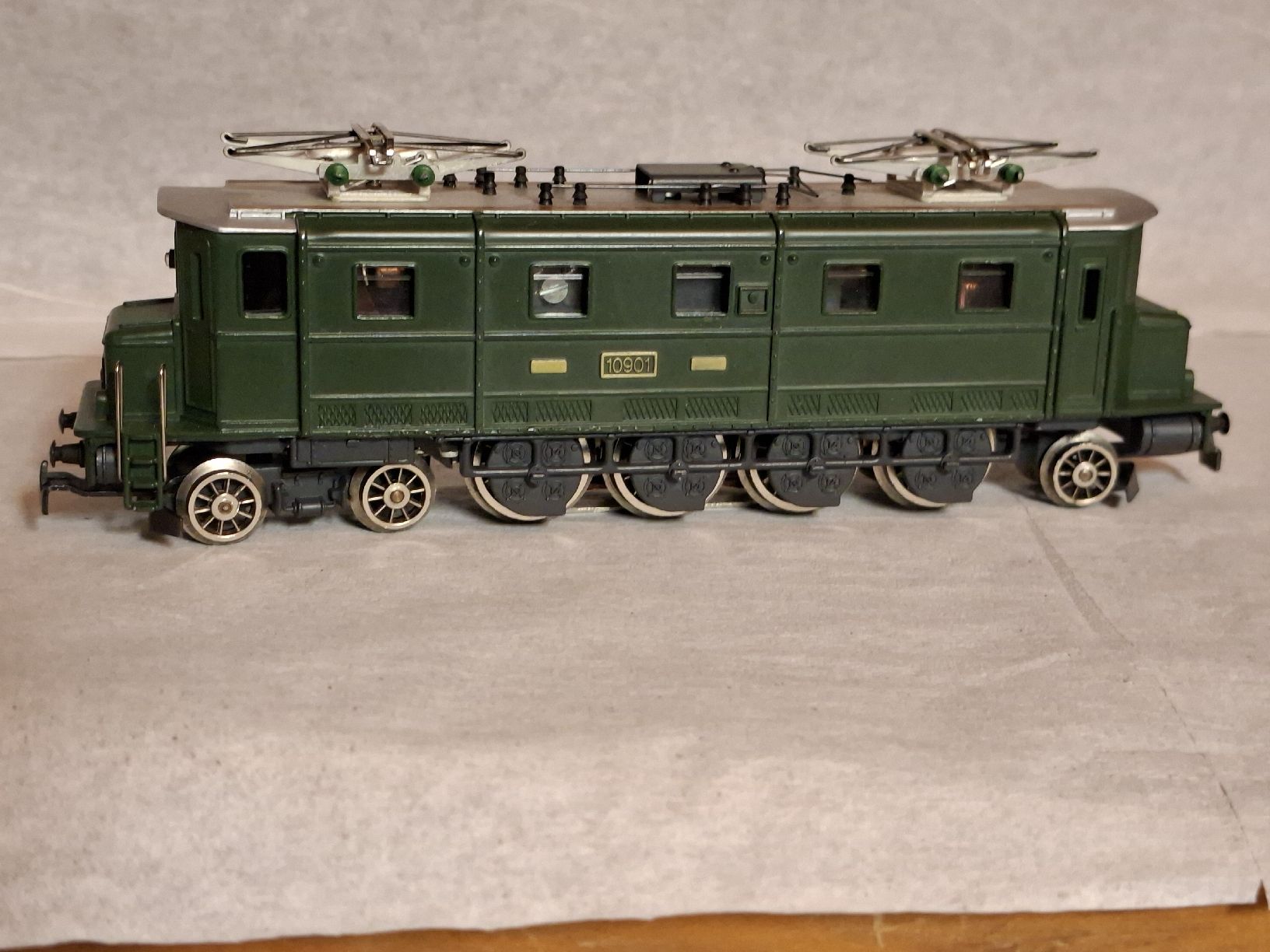 Hag Modellini di ferrovie: H0 Lok HAG Ae 4/7 10901 – Nuovo (secondo la descrizione) da Lohn-Ammannsegg venduto da schwerti53 3