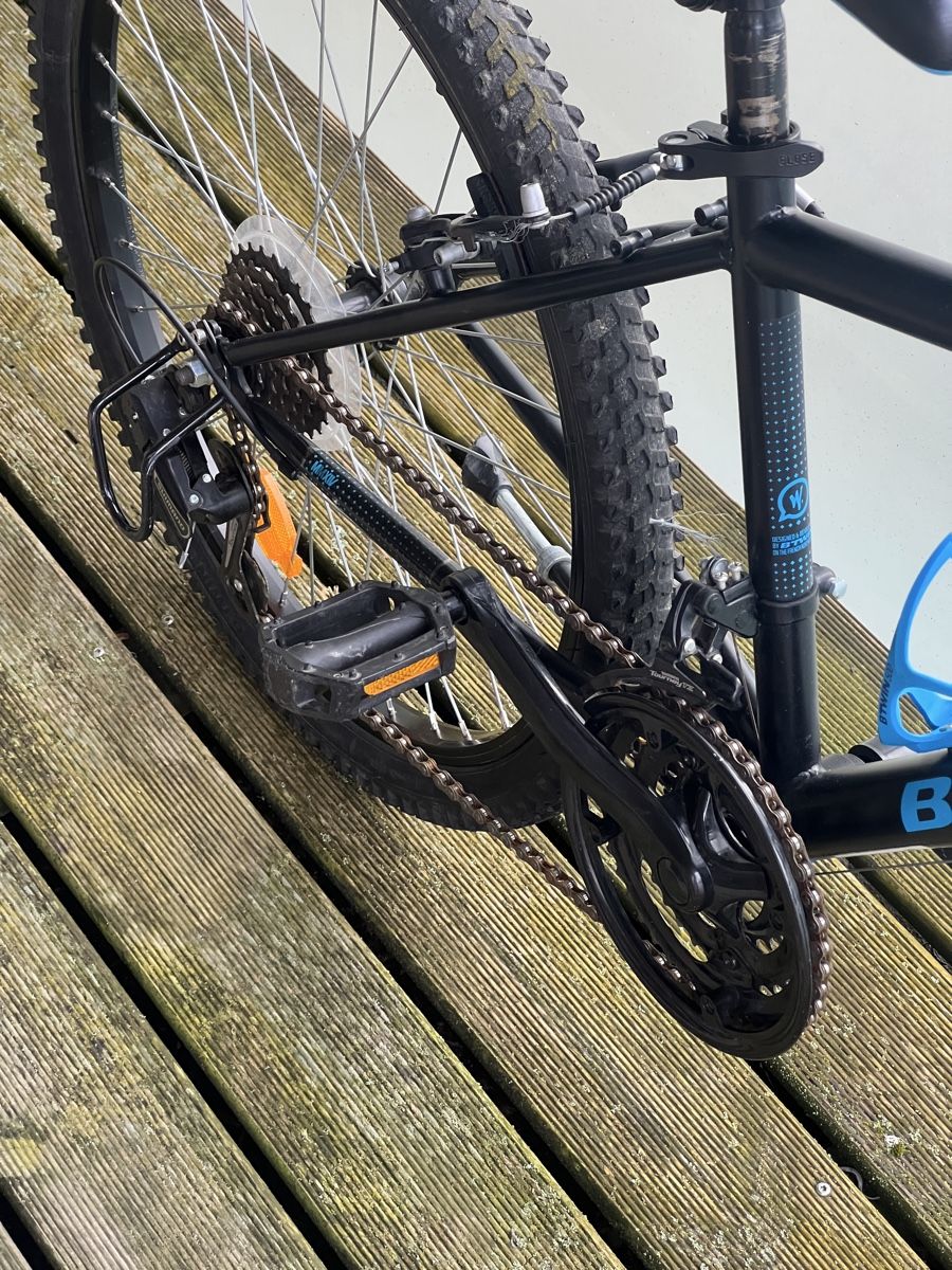 Decathlon Biciclette: Mountain Bike BTWIN 24" – Usato da Renens VD venduto da gab_8z6w 9
