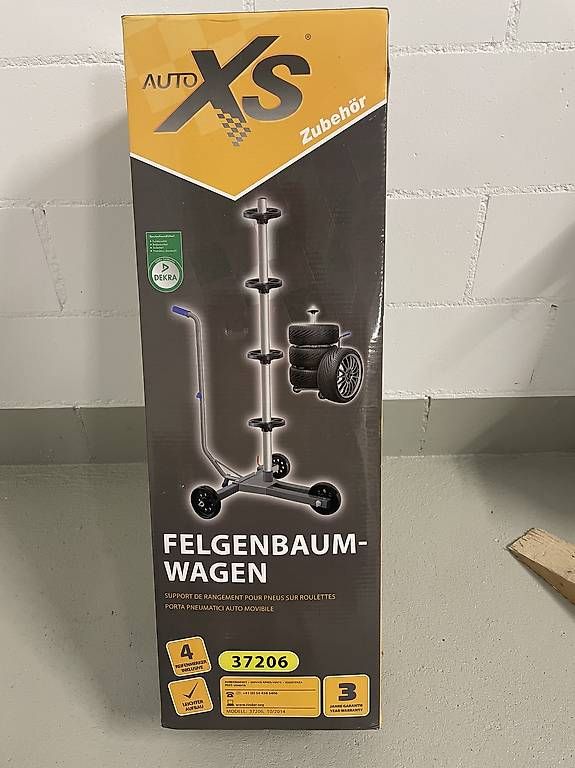 Pneus & Roues: Autoreifen Aufbewahrung – D'occasion à Siglistorf par nin_gl2p