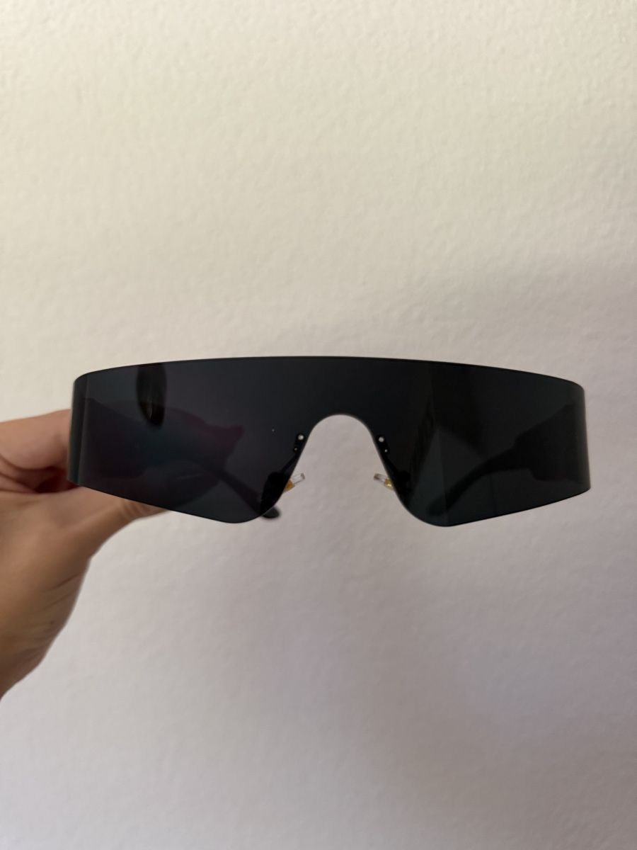 Brillen & Gläser: Shield Sunglasses Black – Neu und originalverpackt aus Gränichen von Domsiiiii 3