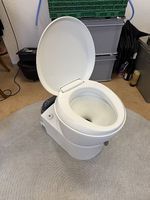 Thetford Cassettentoilette C 223-S & Fäkalientank C220