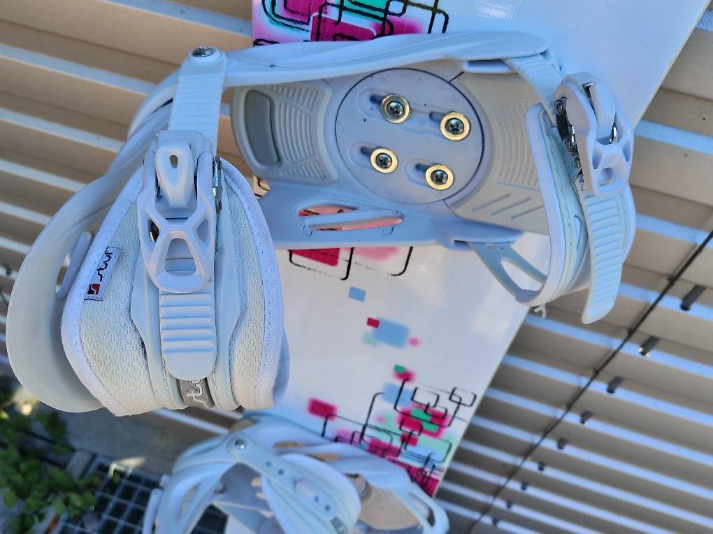 Board: Stuf Snowboard 138cm – Usato da Bronschhofen venduto da Bogliasco 2