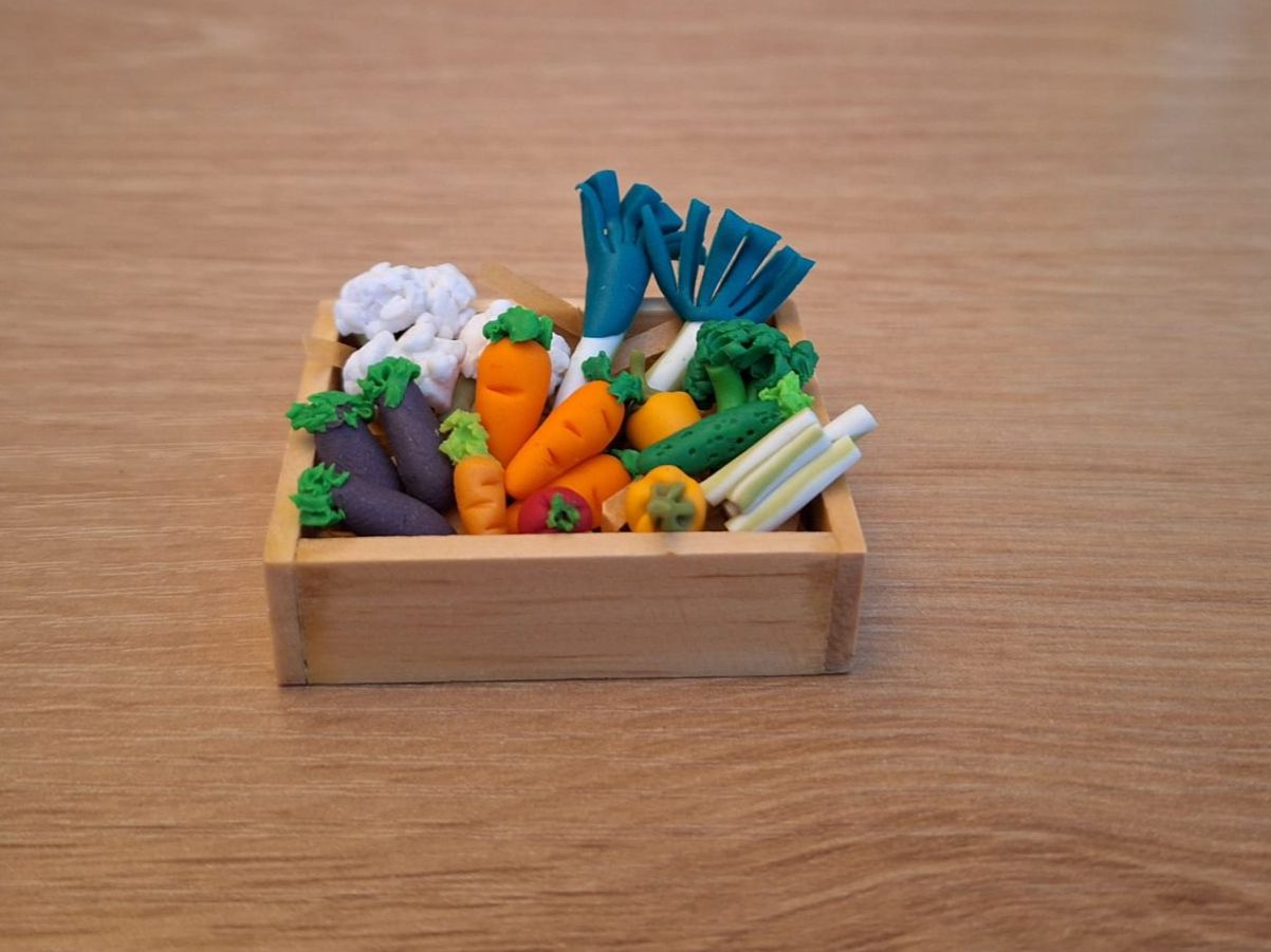 Case e mobili per bambole: Handmade Gemüsekiste – Nuovo (secondo la descrizione) da Zürich venduto da HandmadeTinyFood 2