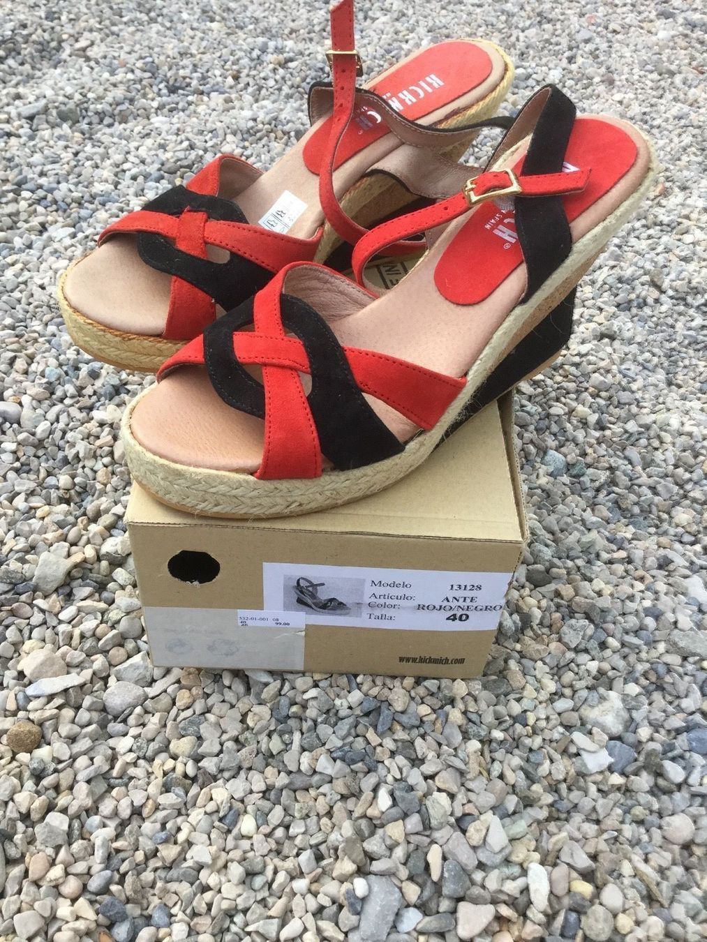 Scarpe da donna: Sandalettes rouge/noir en daim KICKMICH – Nuovo e nell'imballaggio originale da Agiez venduto da chouchanelle 1
