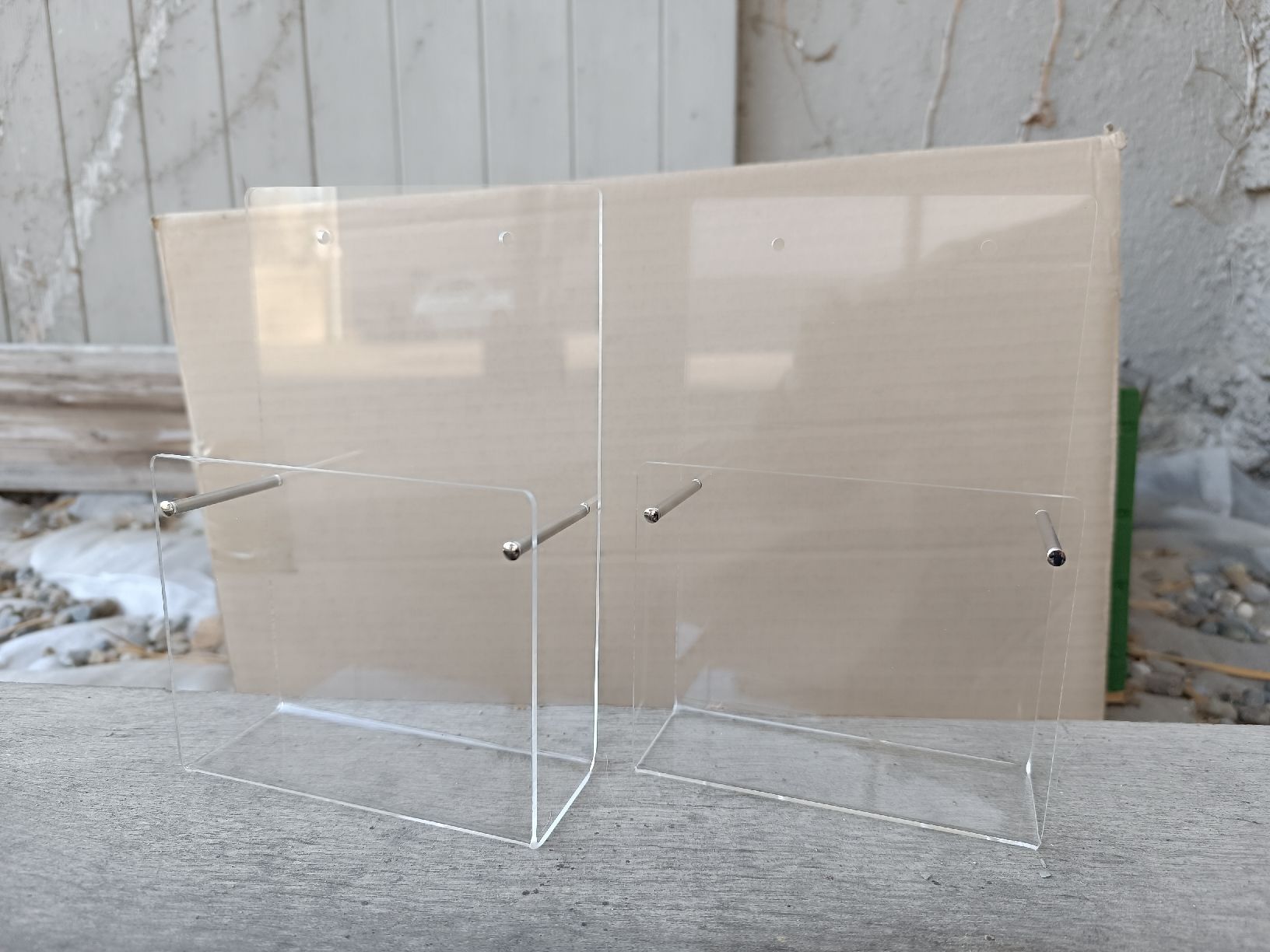 Supporti a parete: Wandprospekt- Flyerhalter /  Plexi transparent – Nuovo e nell'imballaggio originale da Mammern venduto da METRIX