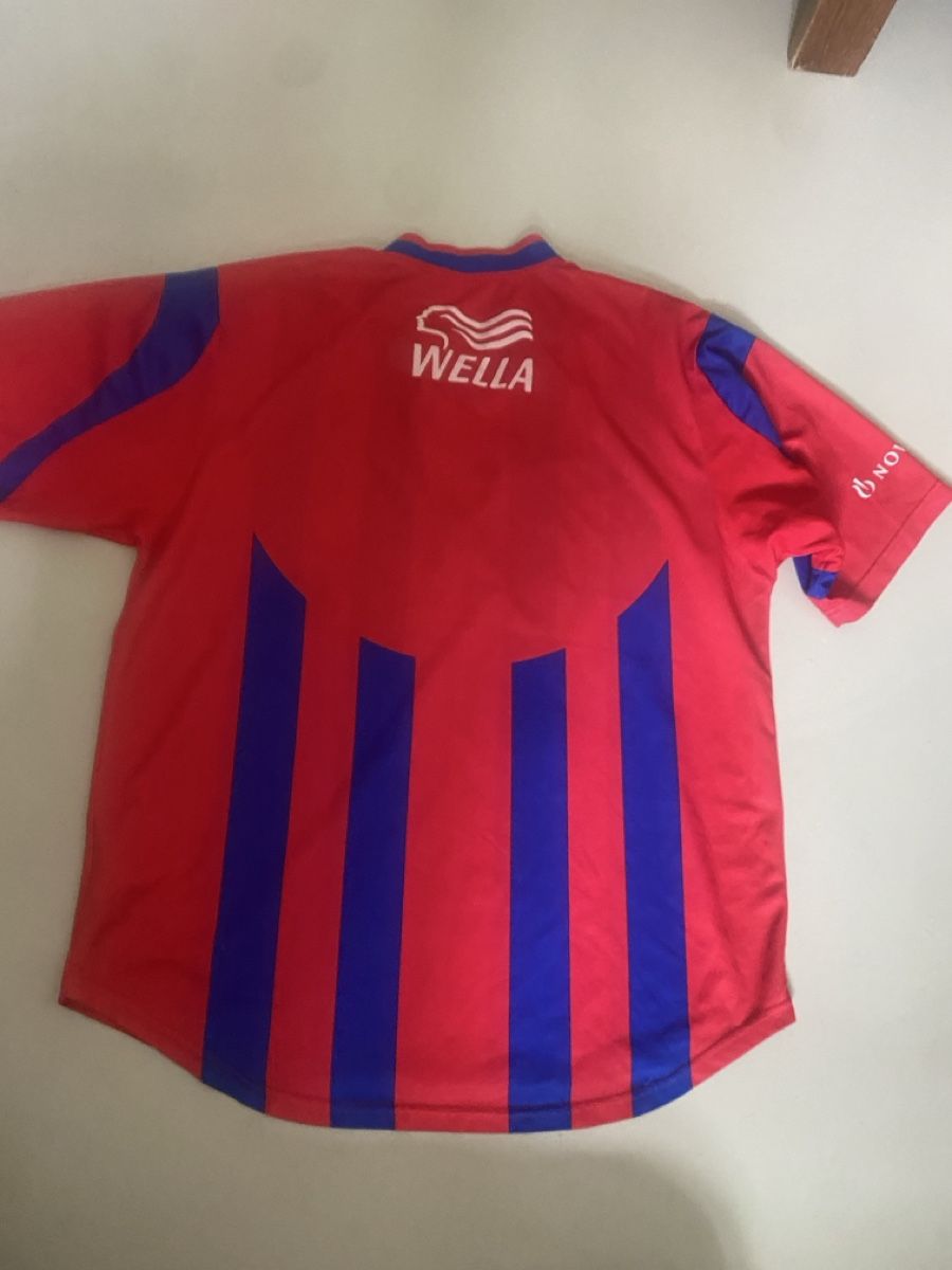 FC Bâle Maillots de corps & Pantalons: FC Basel Trikot 2000/2001 Nike – D'occasion à Basel par Skindamon 2