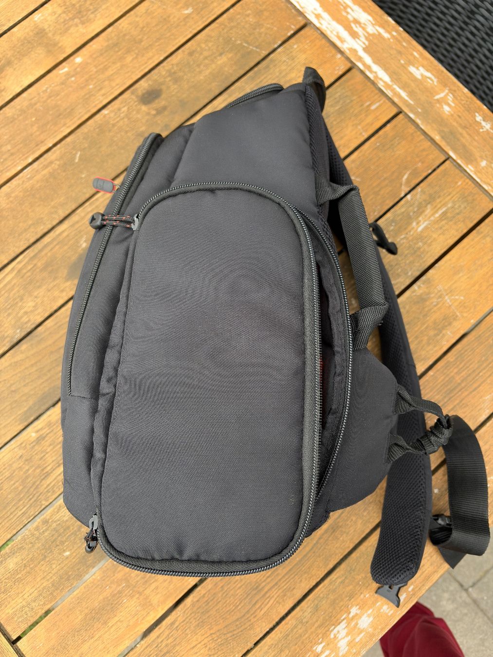 Zaini: Case Logic Kamera Rucksack – Usato da Hombrechtikon venduto da Dokmasa 3