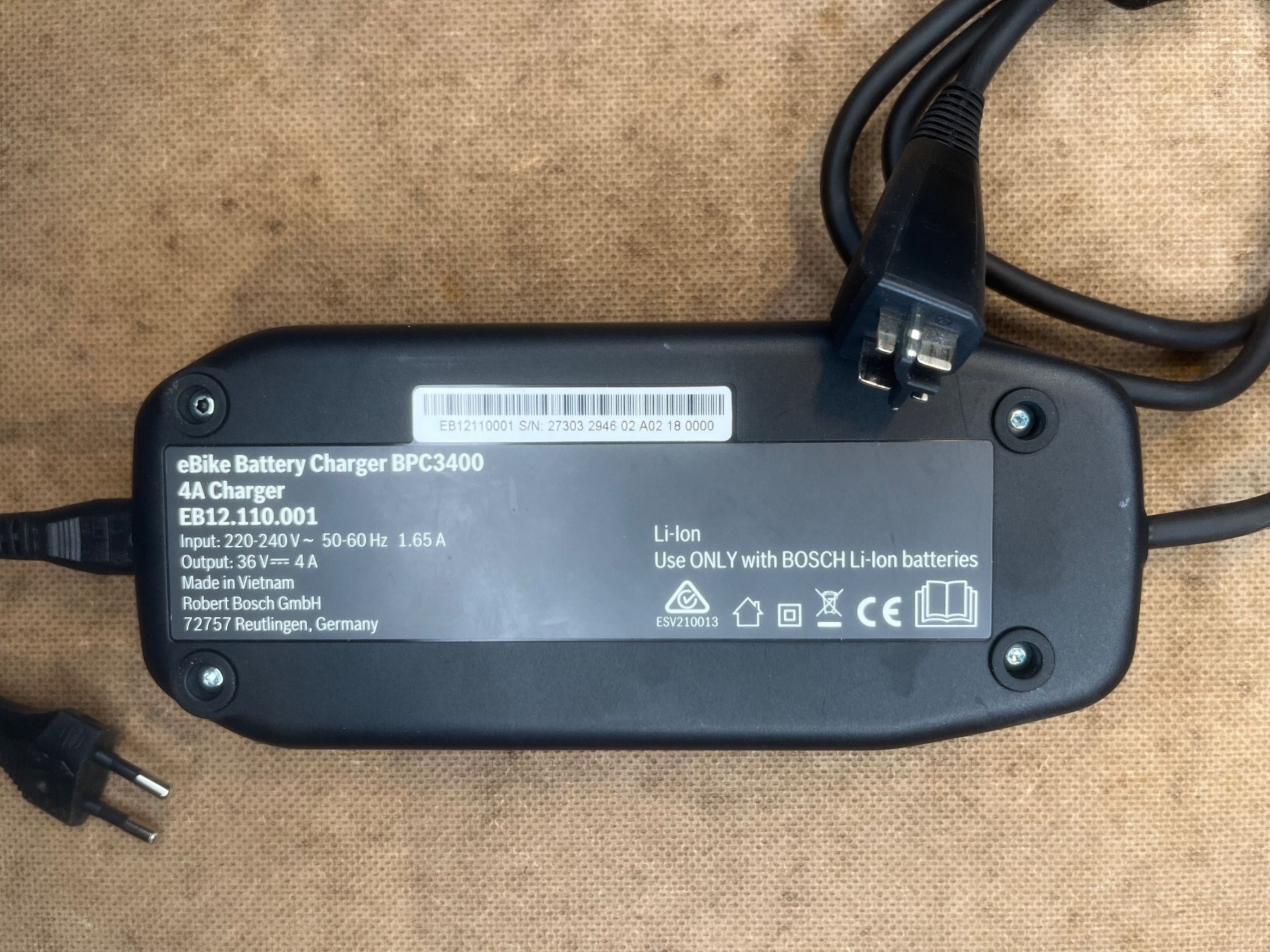 Bosch Ladegeräte: Original Bosch eBike Ladegerät BPC 3400 – Gebraucht aus Magden von Hornet2 2