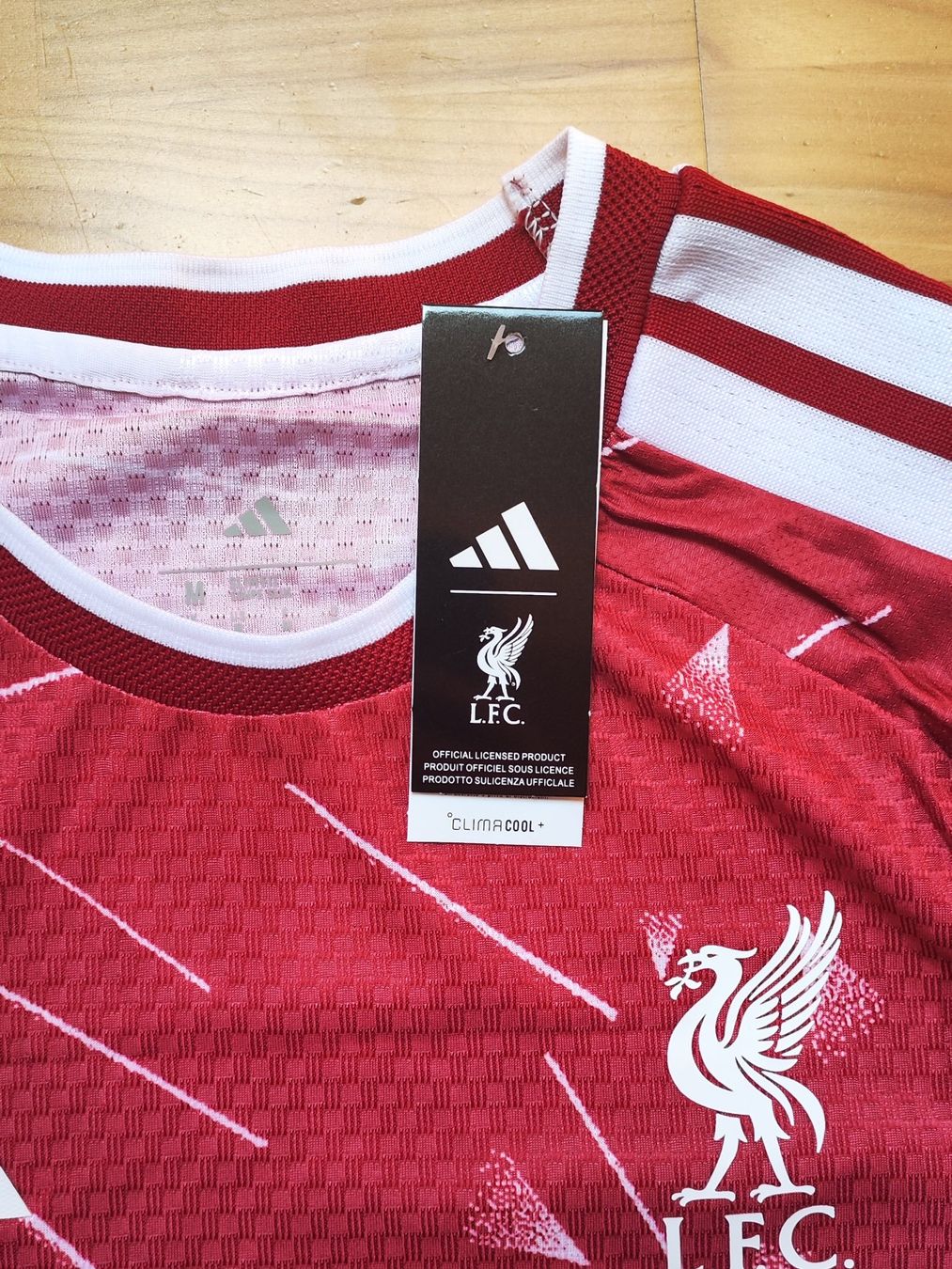 Adidas Leibchen & Hosen: Liverpool Heimtrikot 2026/27 – Neu (gemäss Beschreibung) aus Breitenbach von Lqris 4